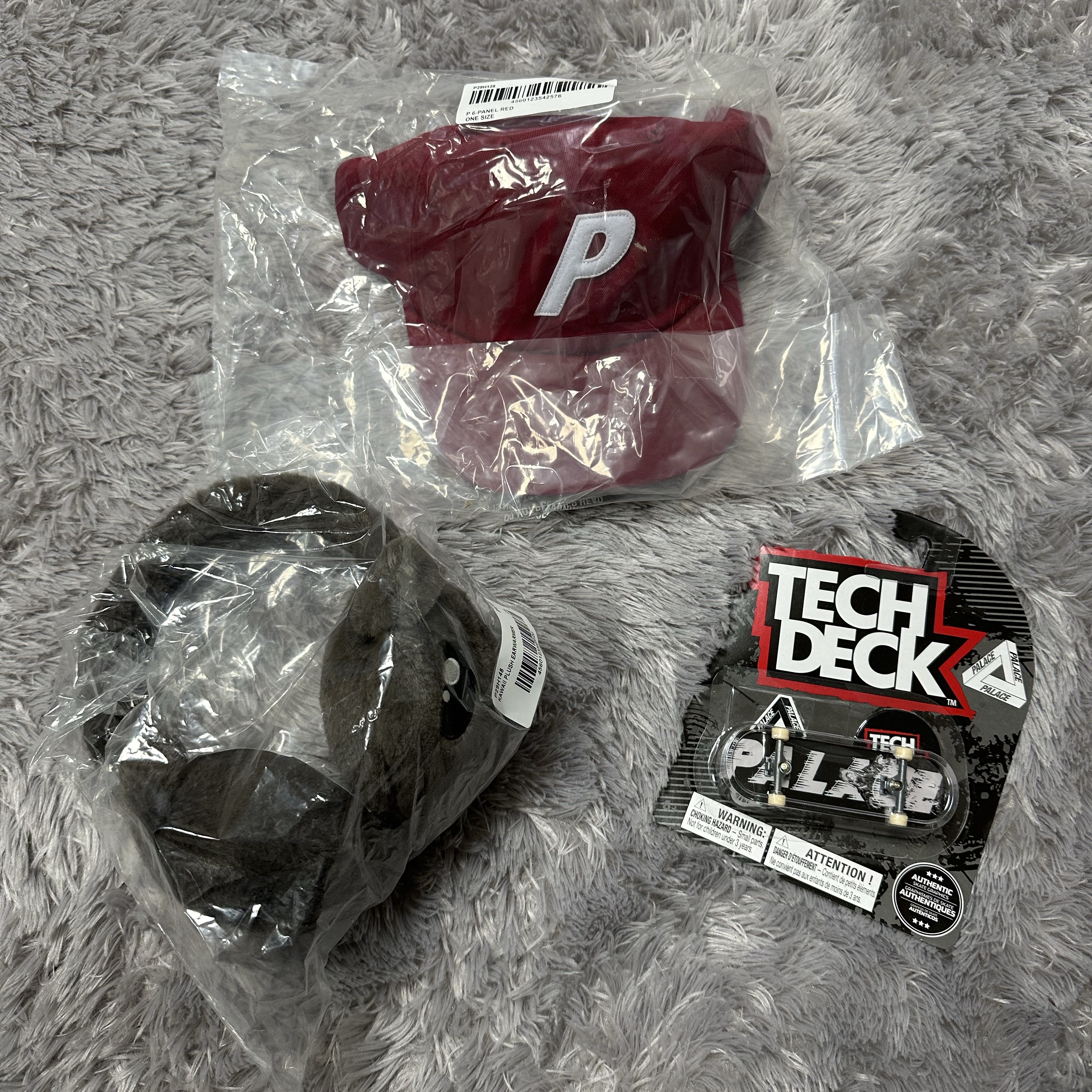 Palace Fast Tech Deck Multi - 25FW, Palace P 6-Panel Red - 25FW 착용 스타일