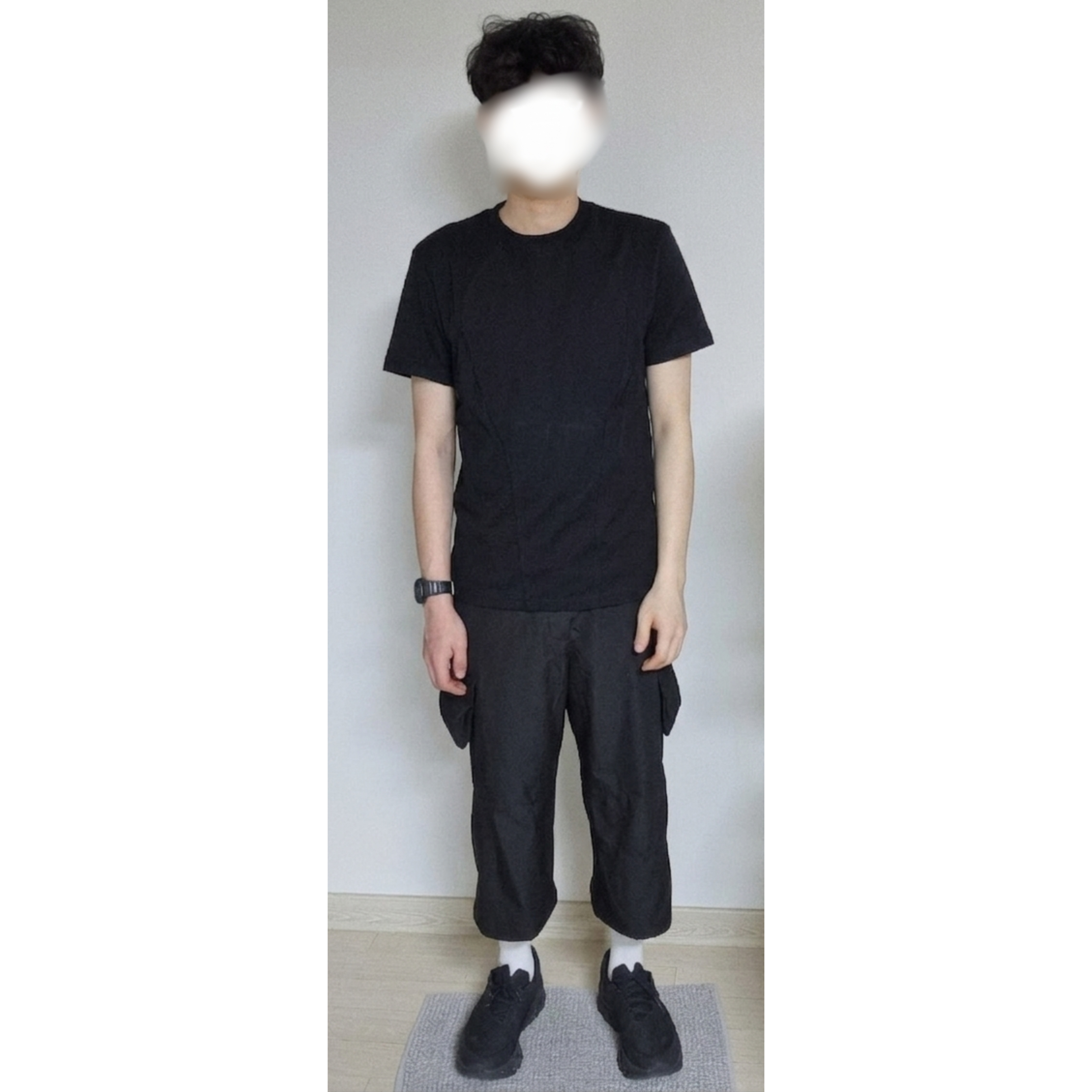 On Running x Post Archive Faction (Paf) Cloudmonster 2 Black Magnet, Sansan Gear Utility Cargo Pants Black 착용 스타일 - 1