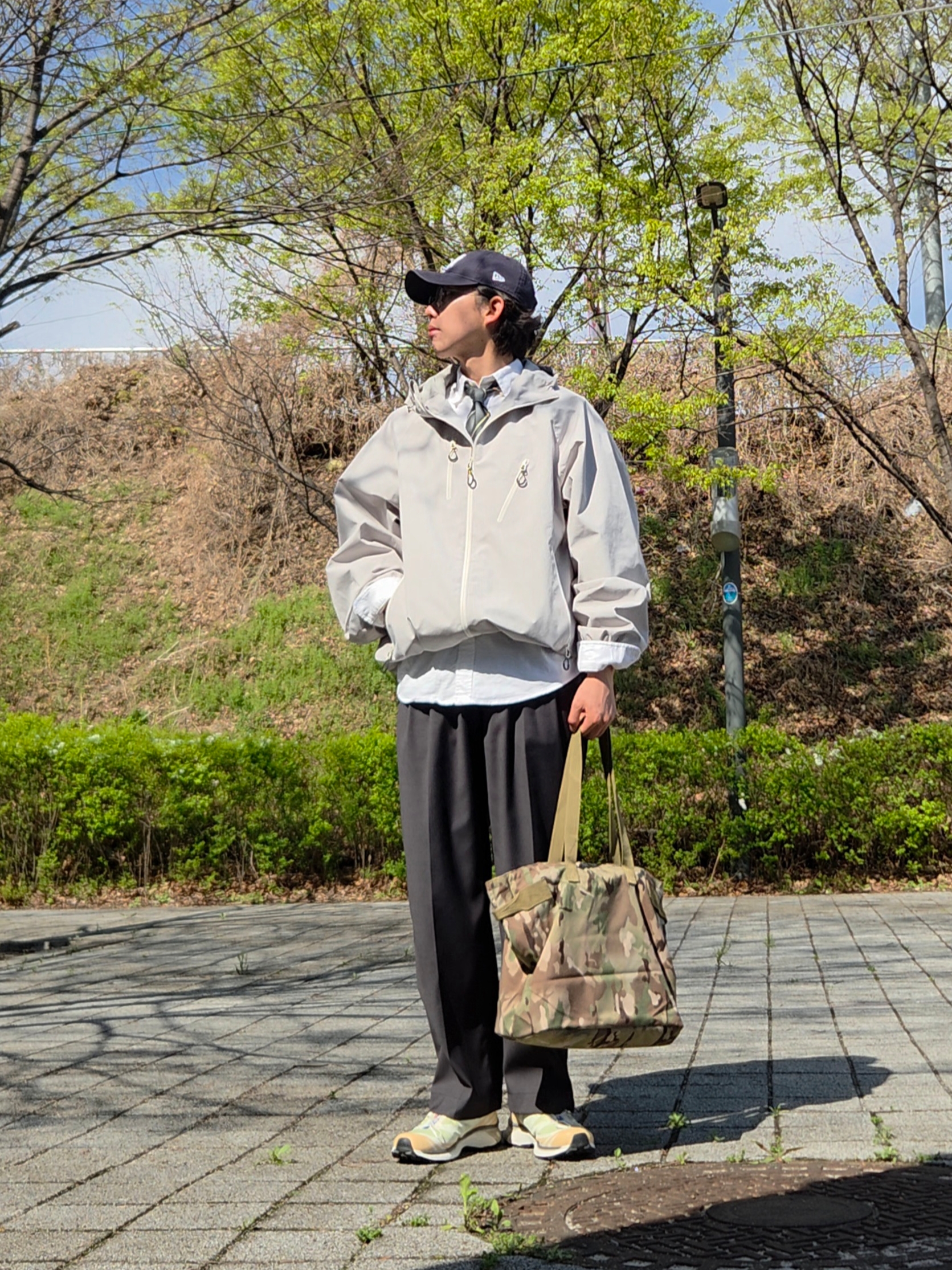 Salomon XT-6 Aloe Wash Hazelnut 착용 스타일 - 1
