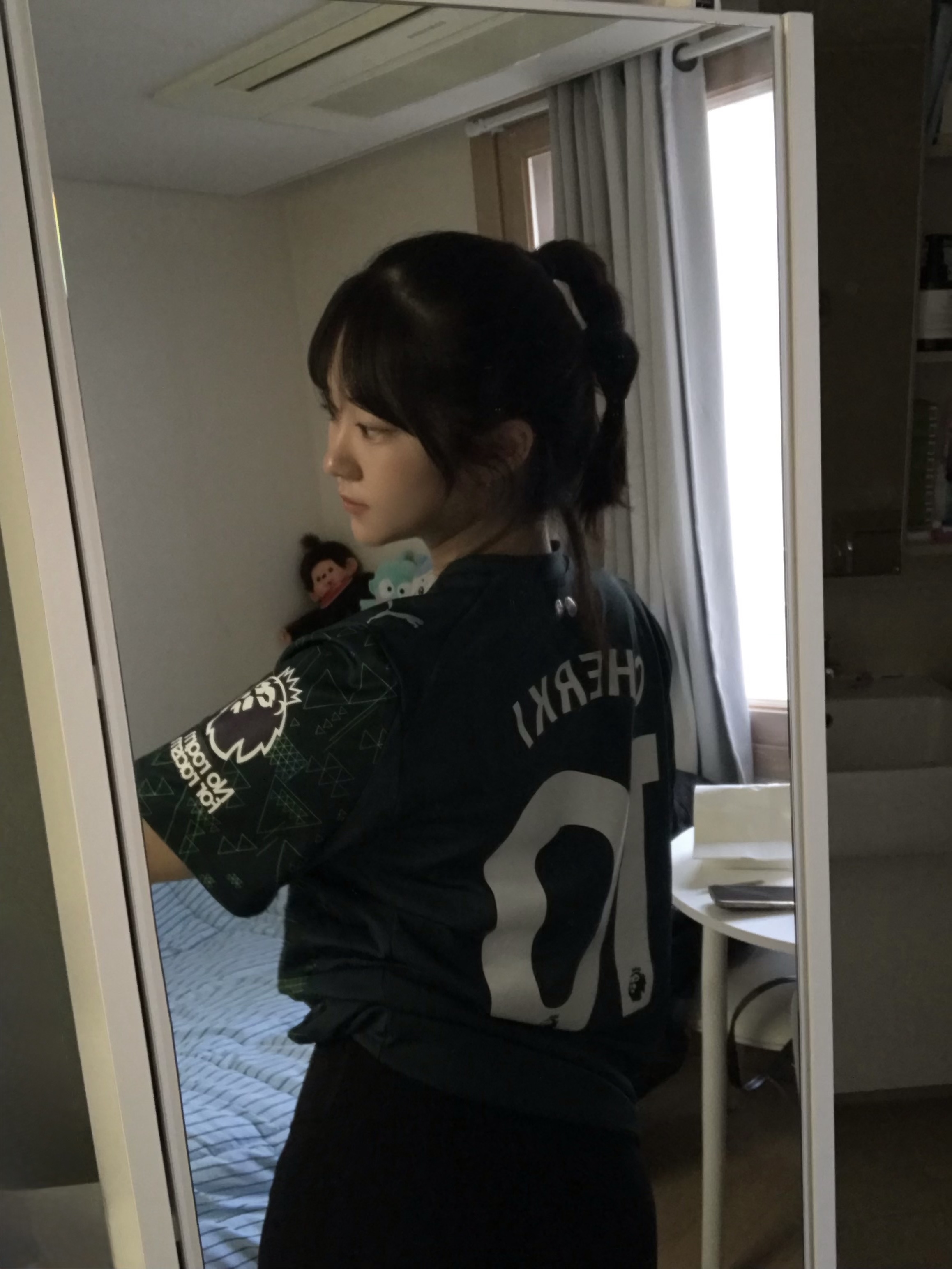 Puma Manchester City 2025/26 4th Jersey Green Terrain (Non Marking Ver.) 착용 스타일 - 2