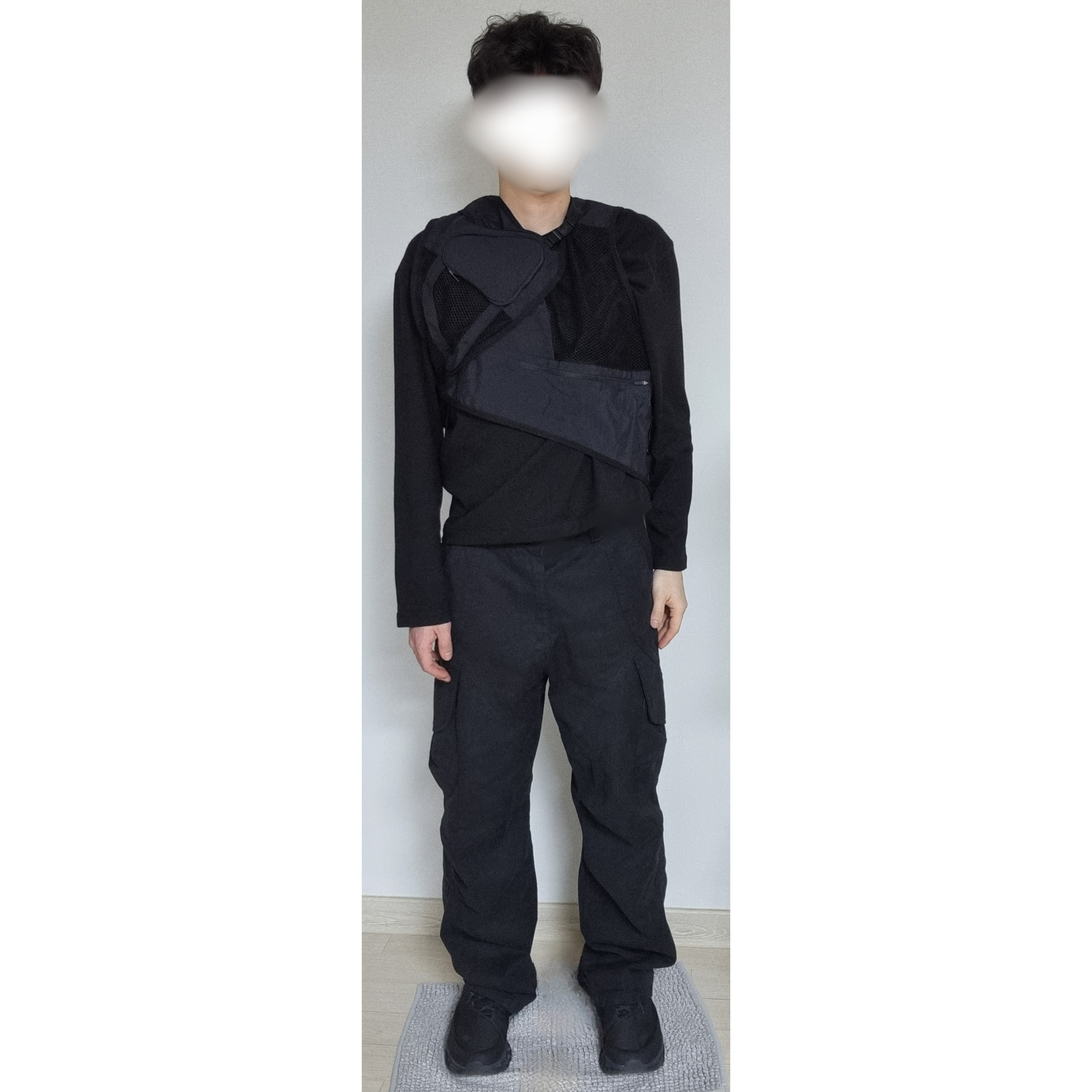 On Running x Post Archive Faction (Paf) Cloudmonster 2 Black Magnet 착용 스타일 - 1