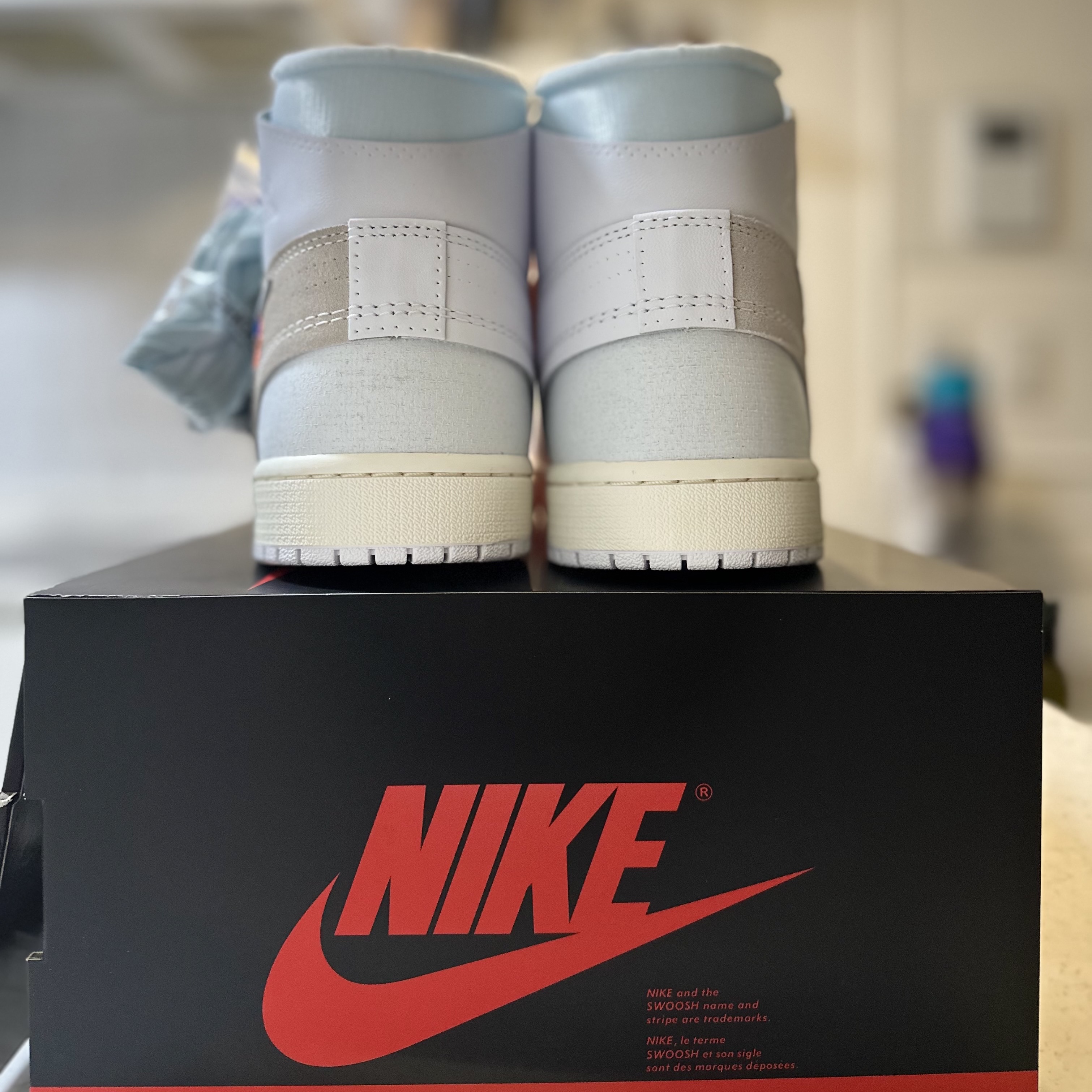 Jordan 1 x Virgil Abloh Archive Retro High Alaska White 착용 스타일 - 4