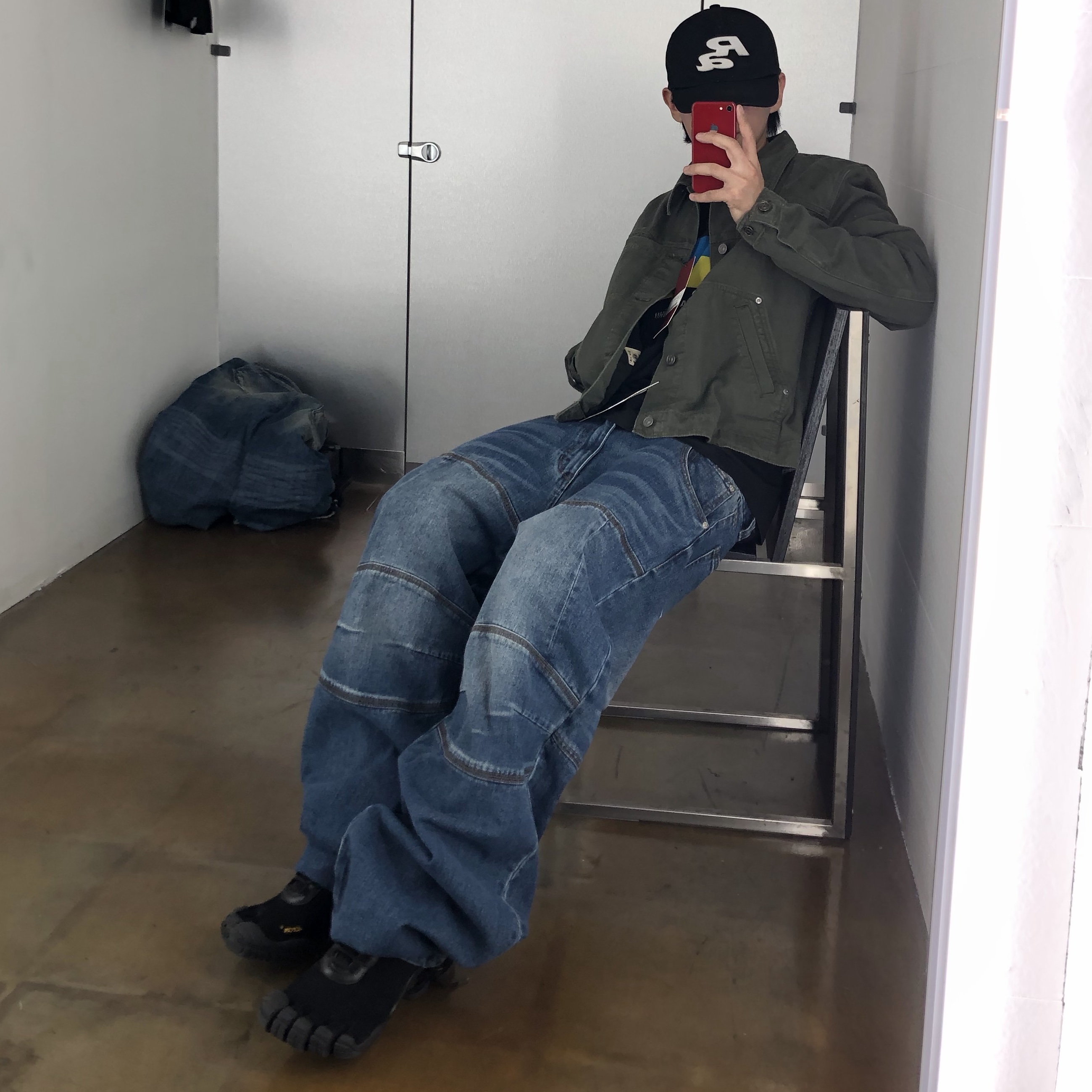Balenciaga Toe Lace-Up Vibram Sneakers Black, Nonnod Double pocket Japanese Denim Mid Blue 착용 스타일