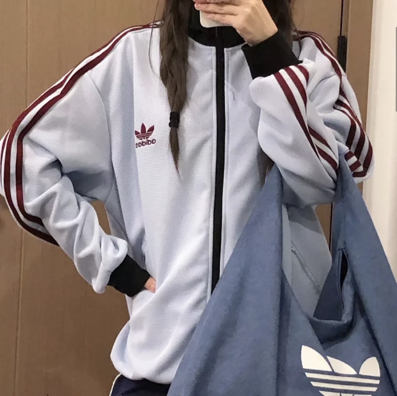 Adidas Originals Track Top Light Grey - KR Sizing, Adidas Firebird Metallic Track Top Black - KR Sizing 착용 스타일 - 2