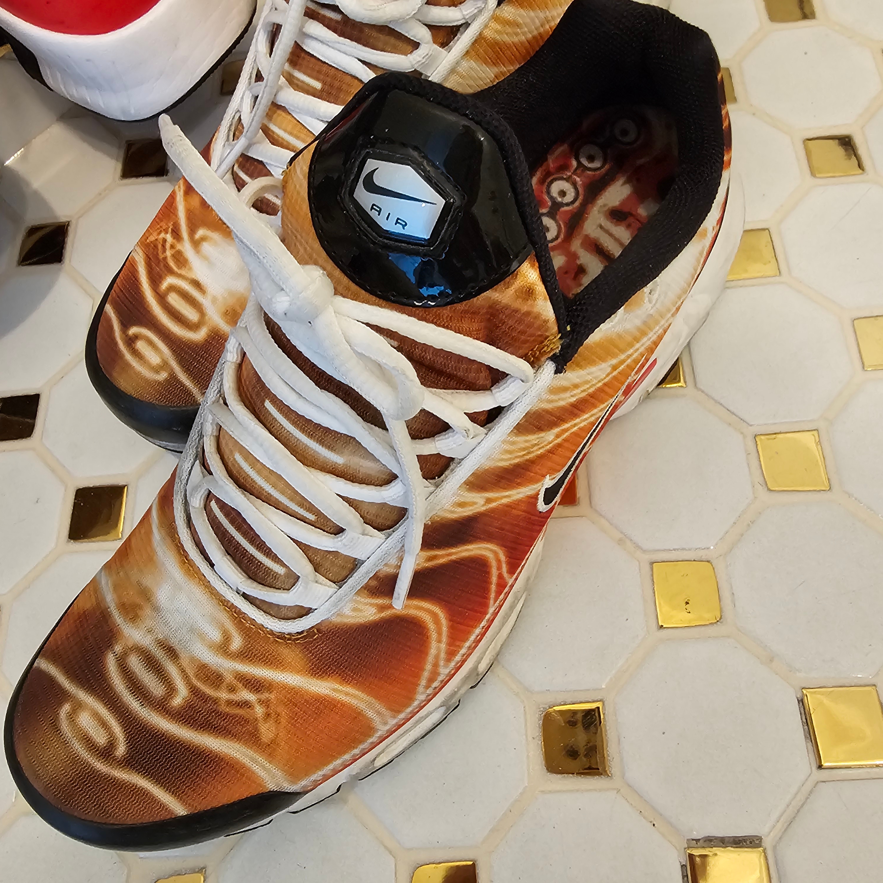 Nike Air Max Plus Light Photography 착용 스타일