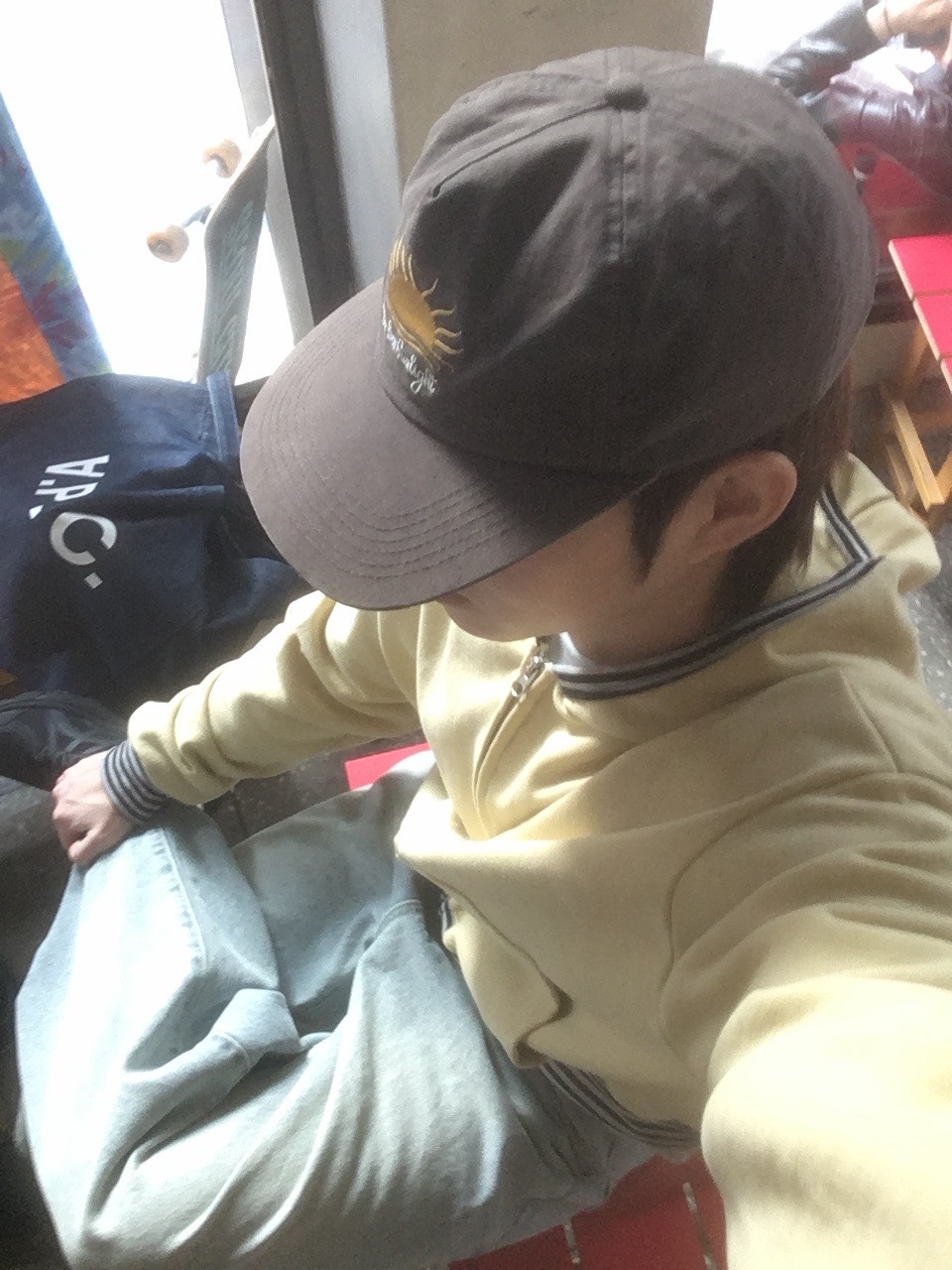 Asics Jog 100 T Black - 4E Extra Wide, A.P.C. Daniela Shopping Bag Indigo 착용 스타일 - 2