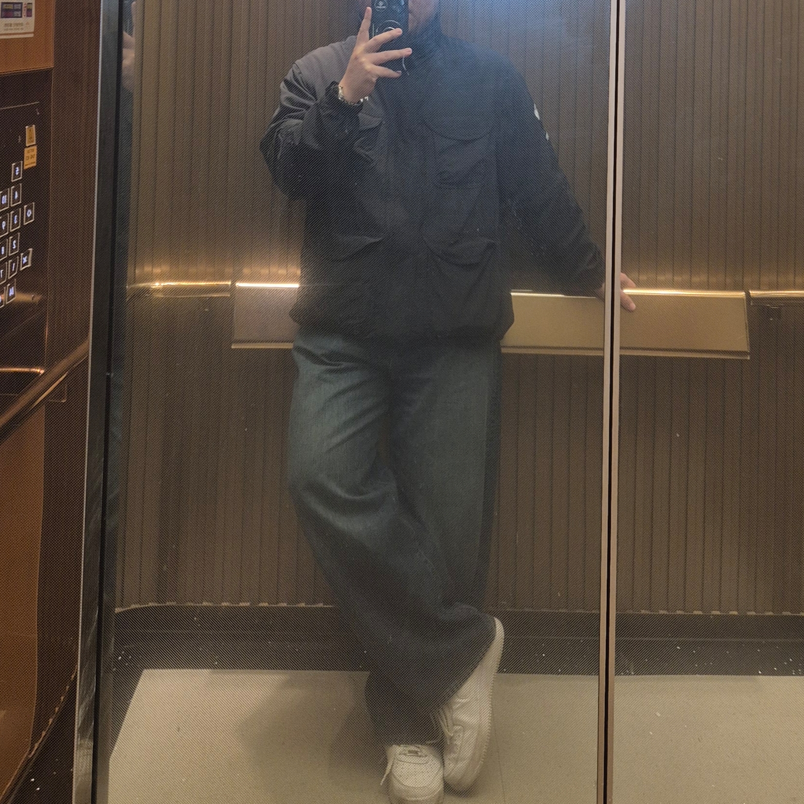 Supreme x The North Face Trekking Convertible Jacket Black - 22SS 착용 스타일