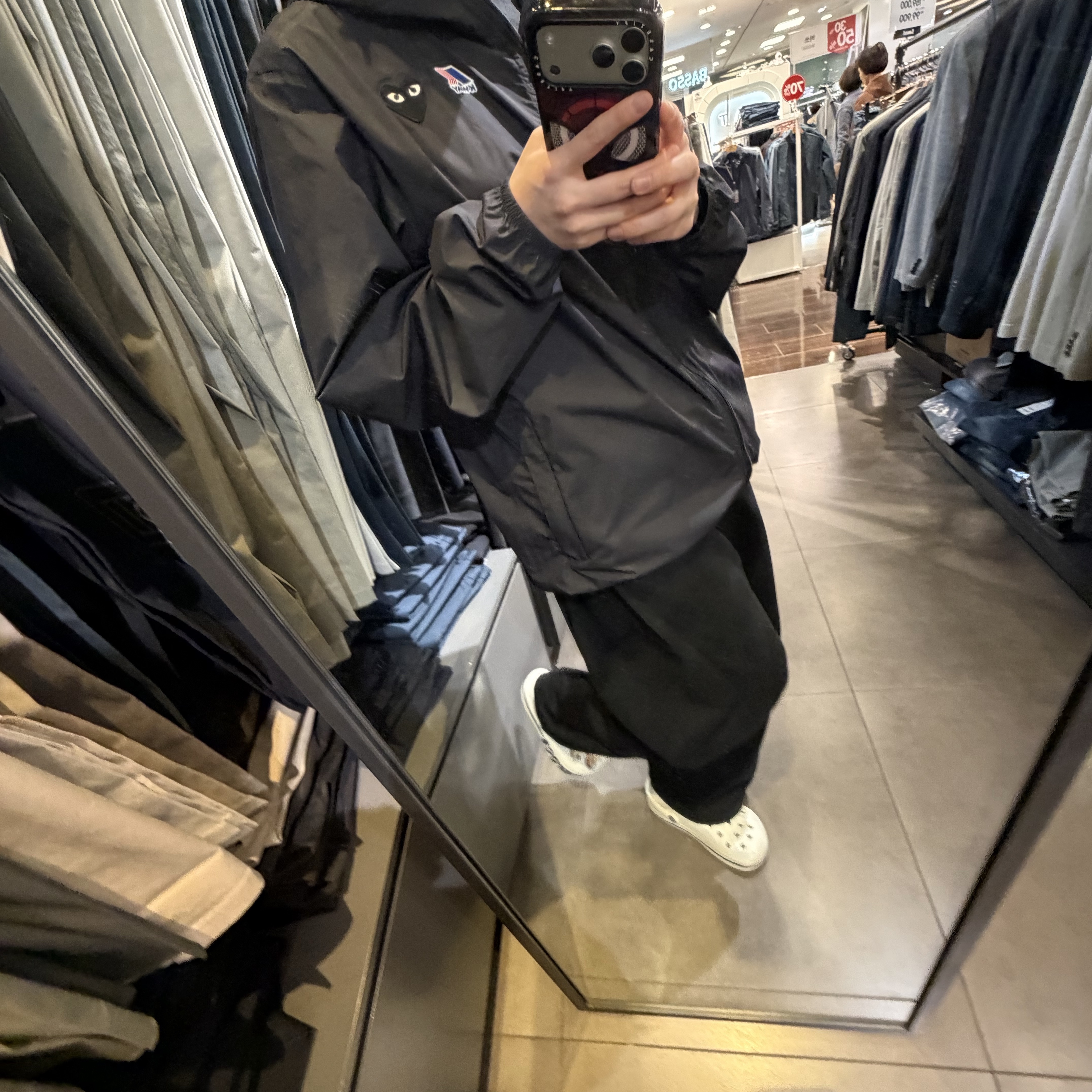 Play Comme des Garcons x K-Way Full Zip Jacket Black 착용 스타일