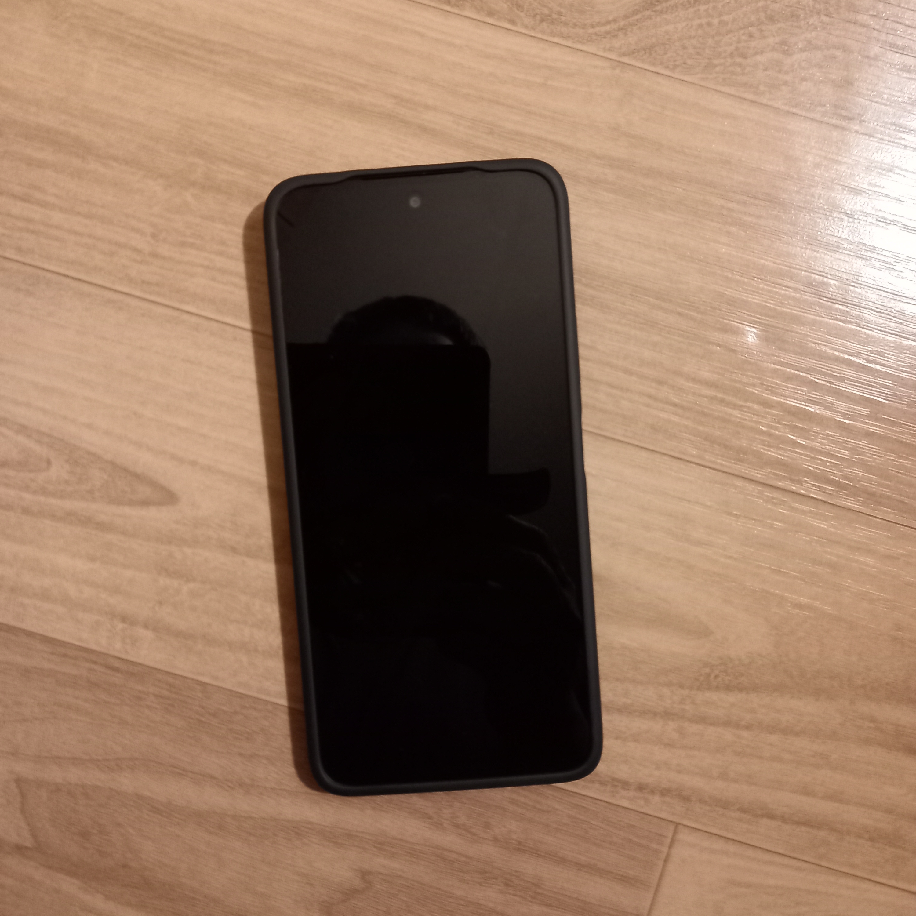 Xiaomi Redmi 15 5G 256GB 착용 스타일