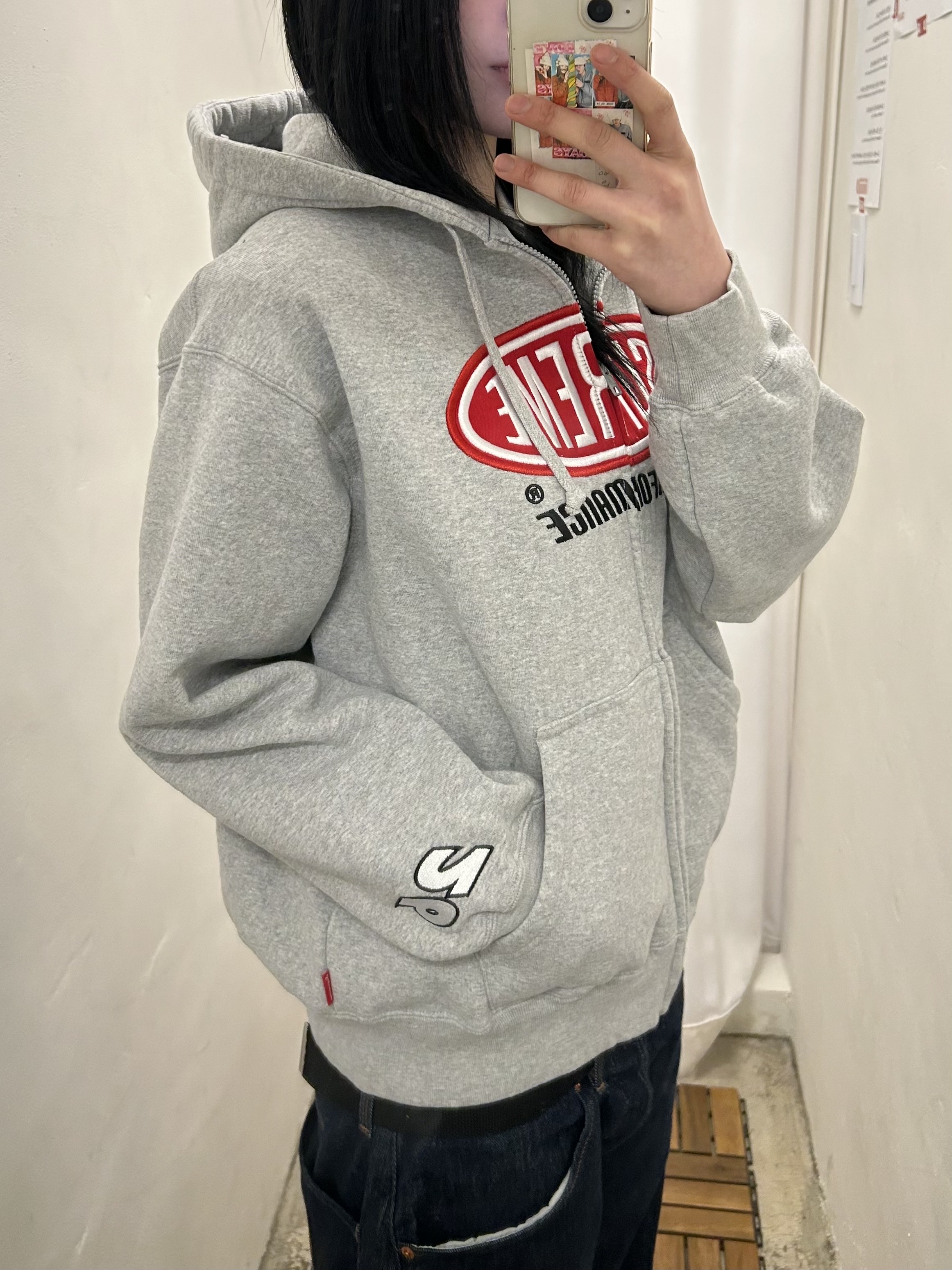 Supreme Performance Zip Up Hooded Sweatshirt Heather Grey - 26SS 착용 스타일 - 2