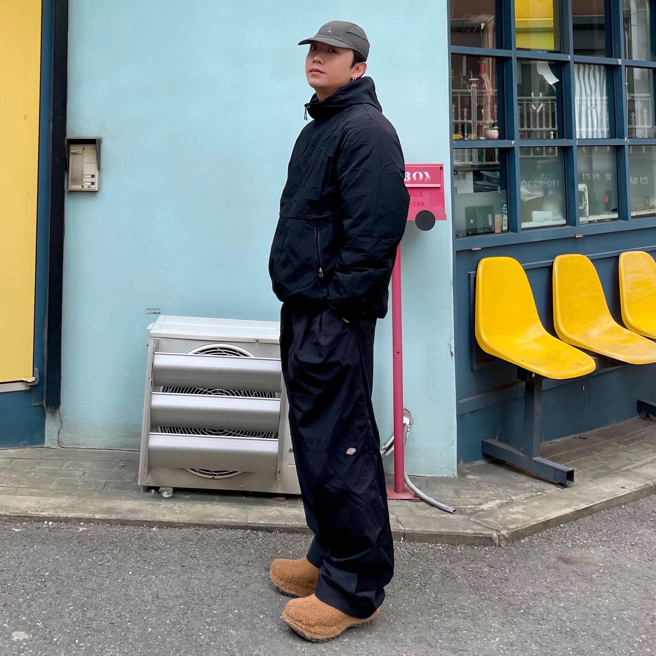 ROA Ventilation Cap Dark Grey - 25SS 착용 스타일 - 1