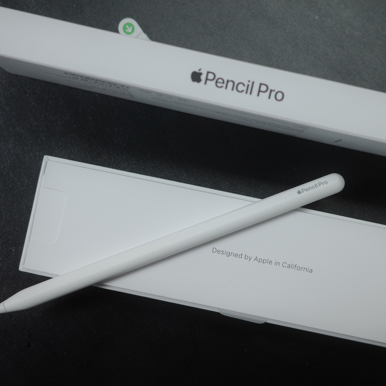 Apple Pencil Pro (Korean Ver.) 착용 스타일 - 4