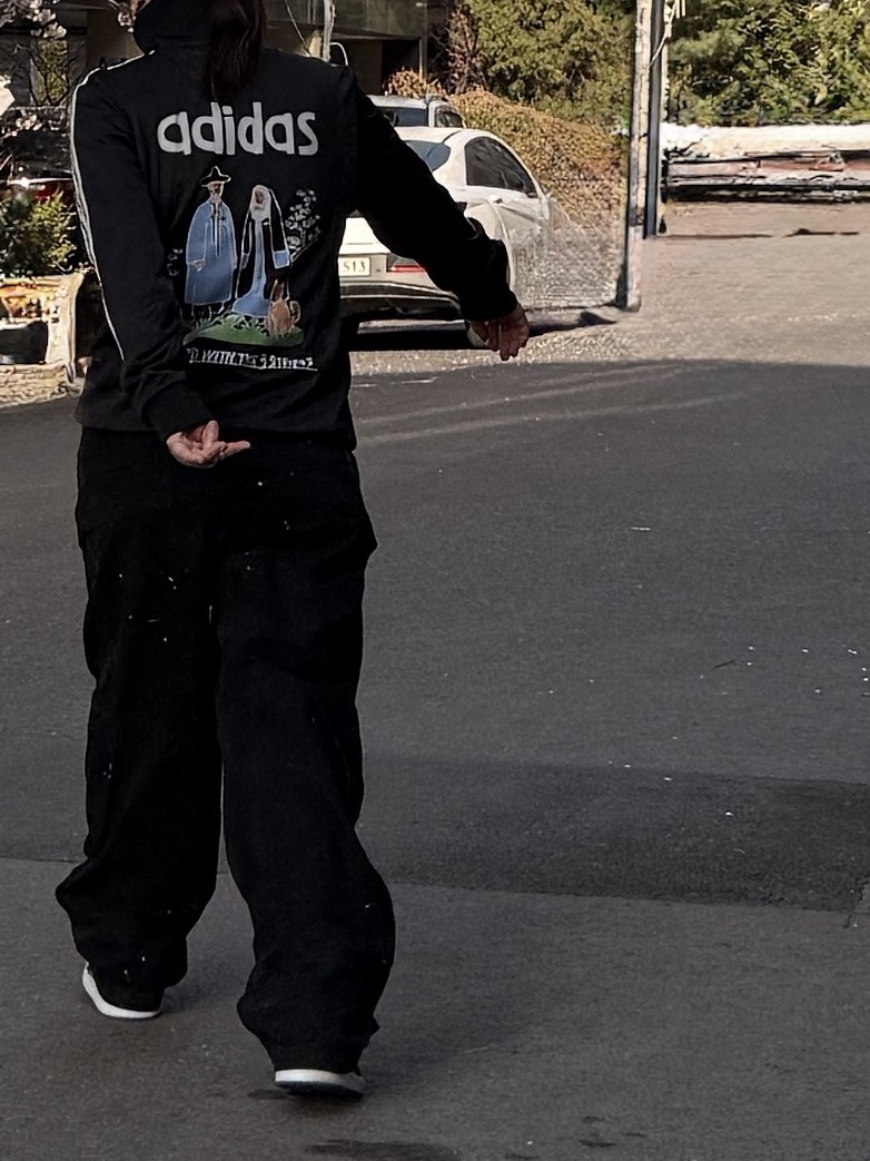 Adidas Germany 125th Anniversary Track Top Black - KR Sizing, NOMANUAL Painted Double Knee Pants Washed Black 착용 스타일 - 1