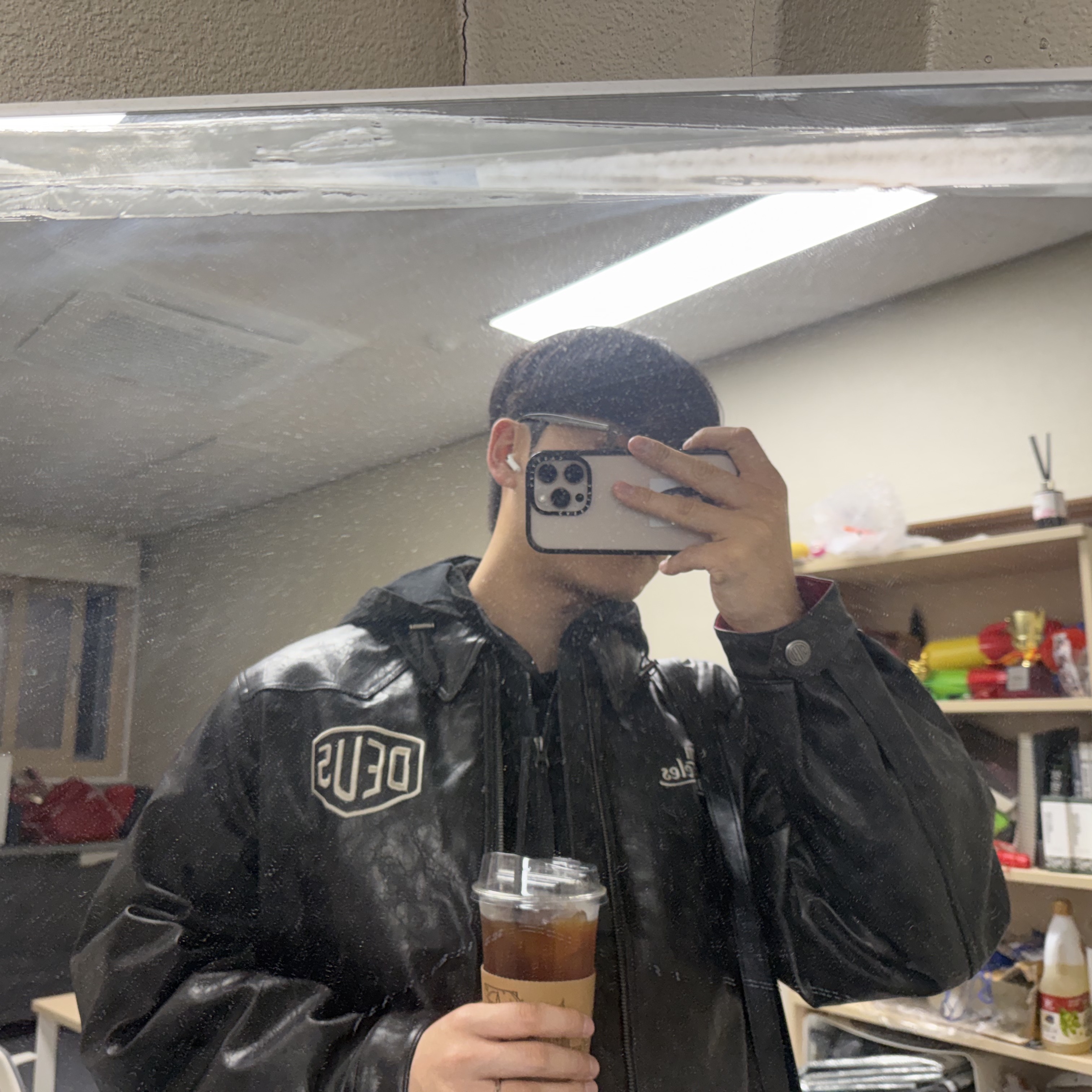 Deus Ex Machina Rider’s Friend Jacket Black 착용 스타일 - 1