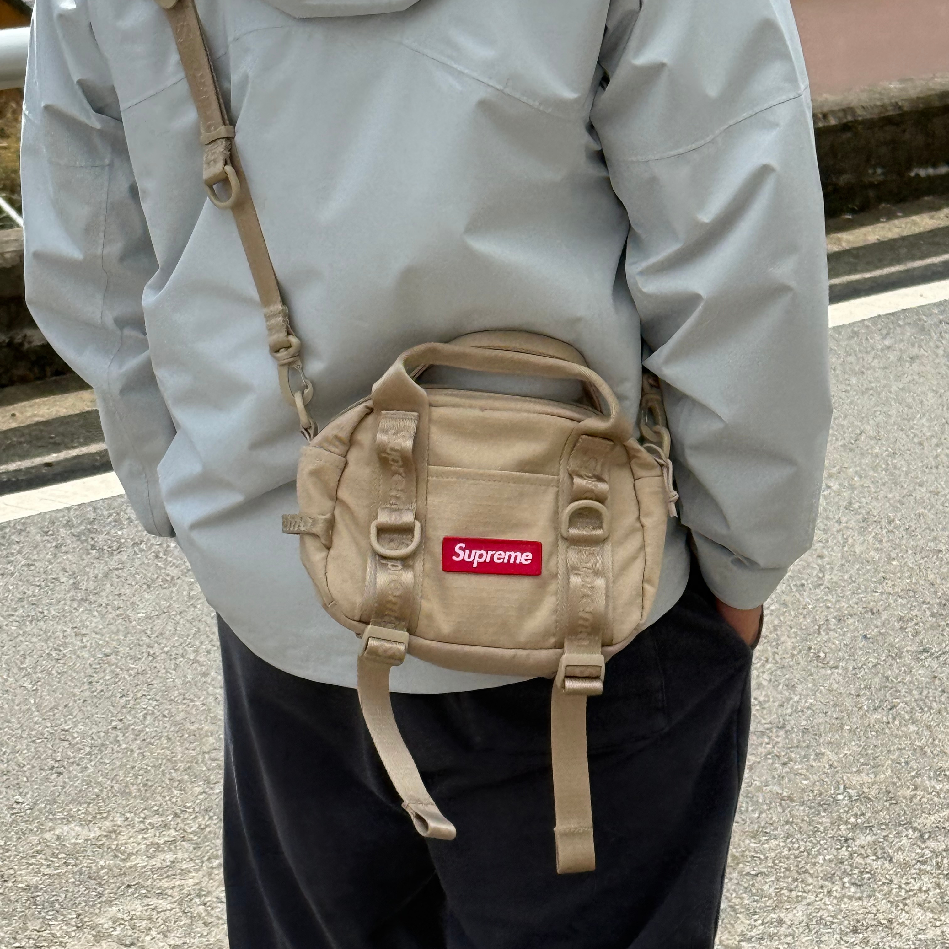 Supreme Mini Duffle Bag Tan - 26SS, Nike ACG Storm-Fit ADV Cascade Rains Full Zip Jacket Photon Dust - Asia 착용 스타일