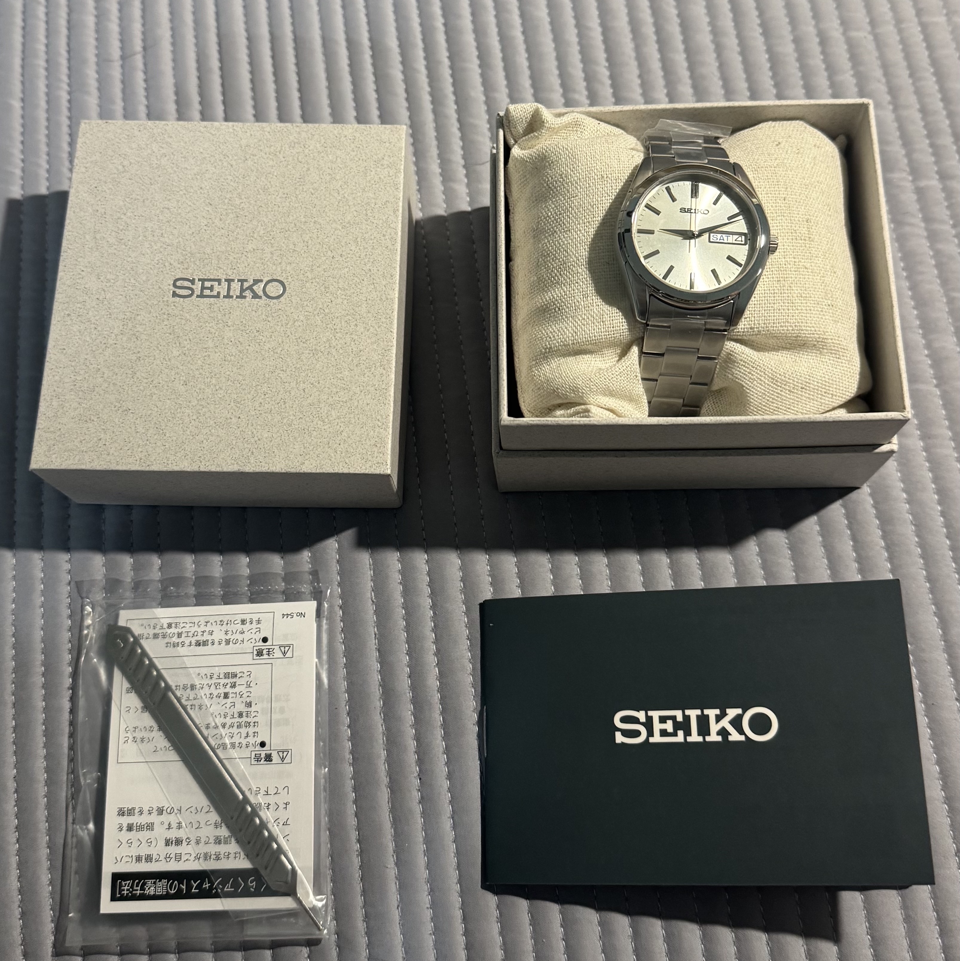 Seiko SBTH007 Silver 착용 스타일 - 1