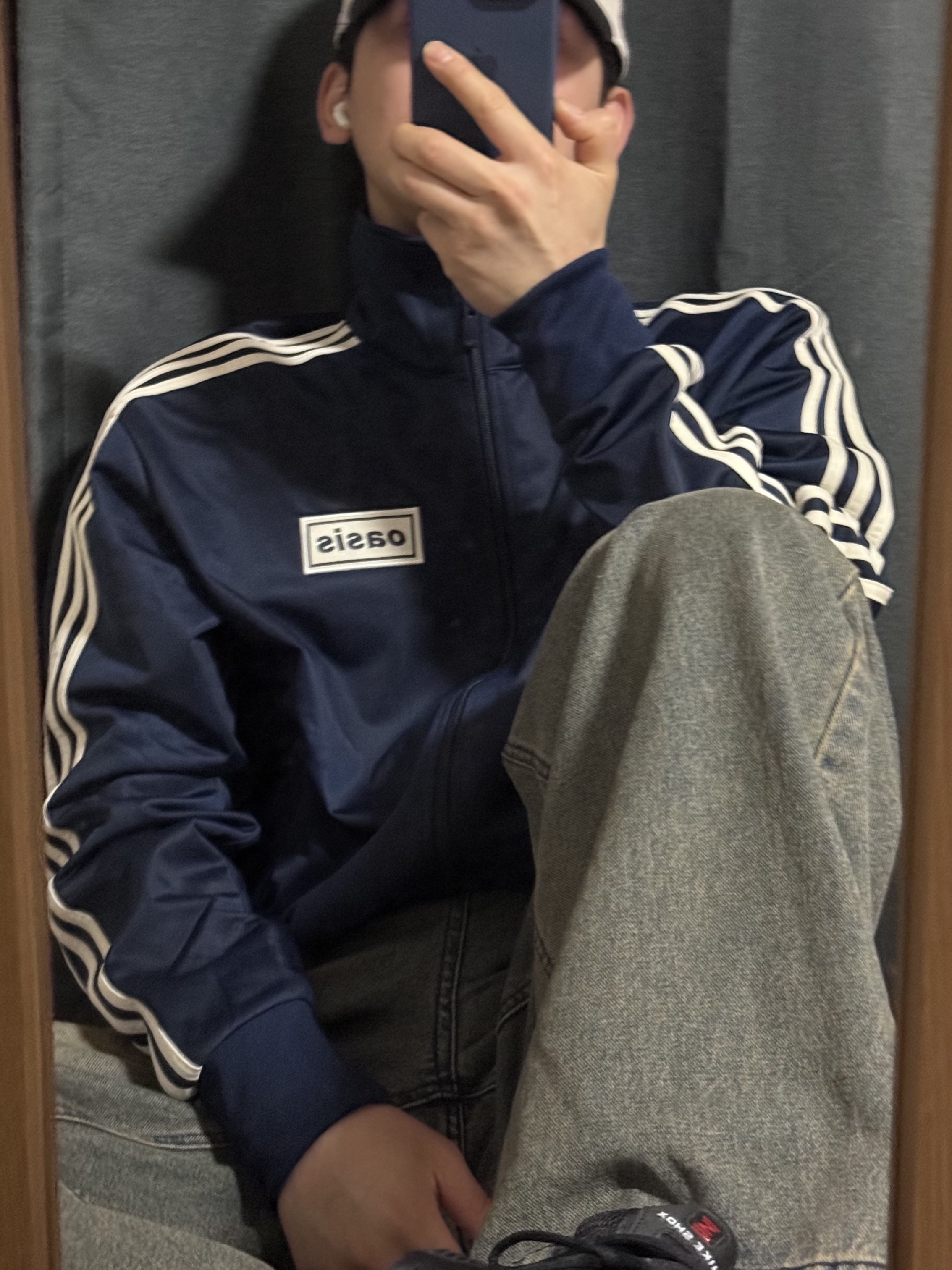 New Era MLB 25 World Series Champion LA Dodgers A-Frame 9Forty Ball Cap Stone, Adidas x Oasis Tour Firebird Track Top Night Indigo - US Sizing 착용 스타일 - 1