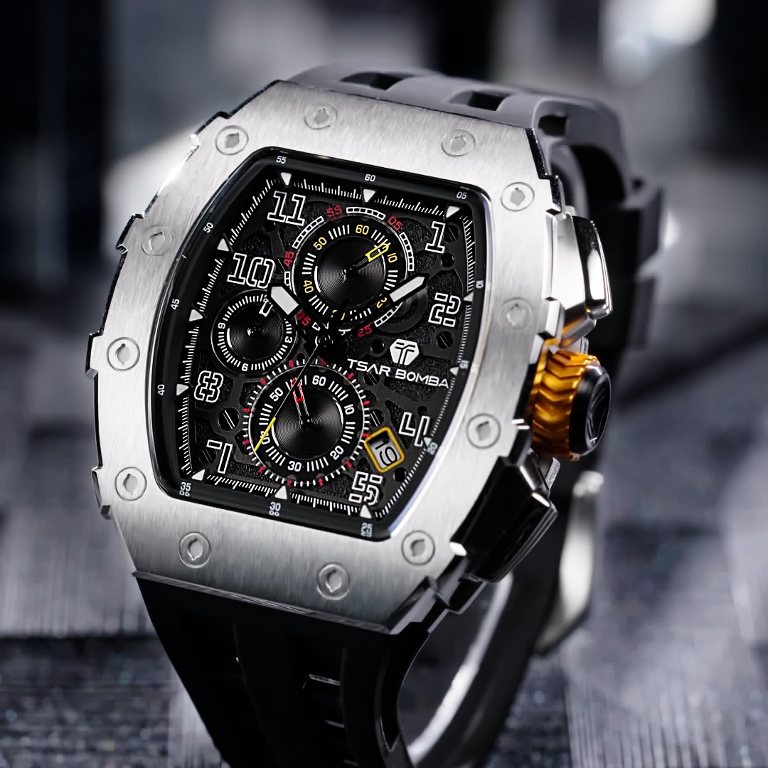 Tsar Bomba Elemental Chronograph Calendar Quartz TB8204Q-13 Silver Black 착용 스타일 - 2