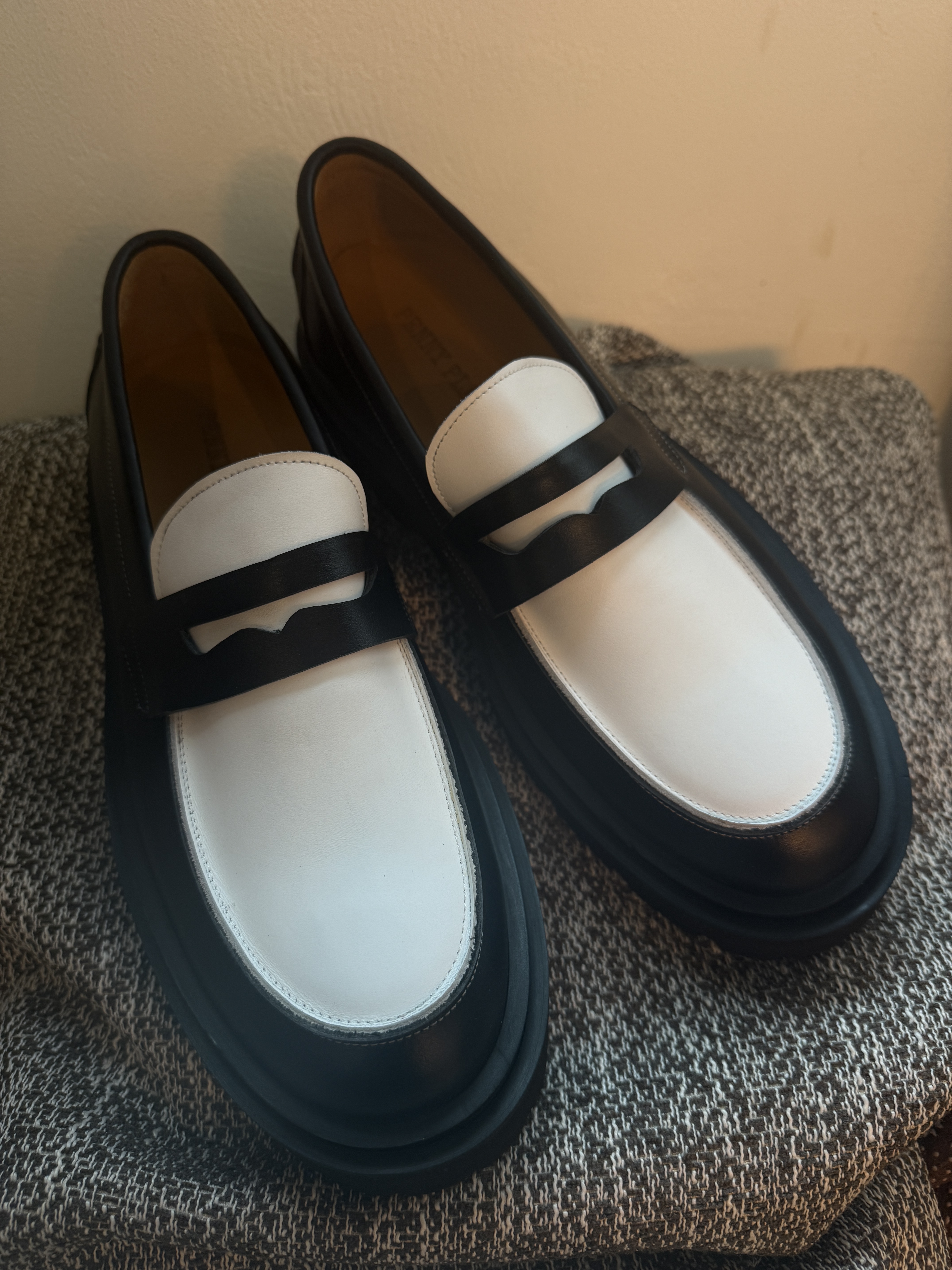 PENNY PLATE Men Loafer Basic High 착용 스타일