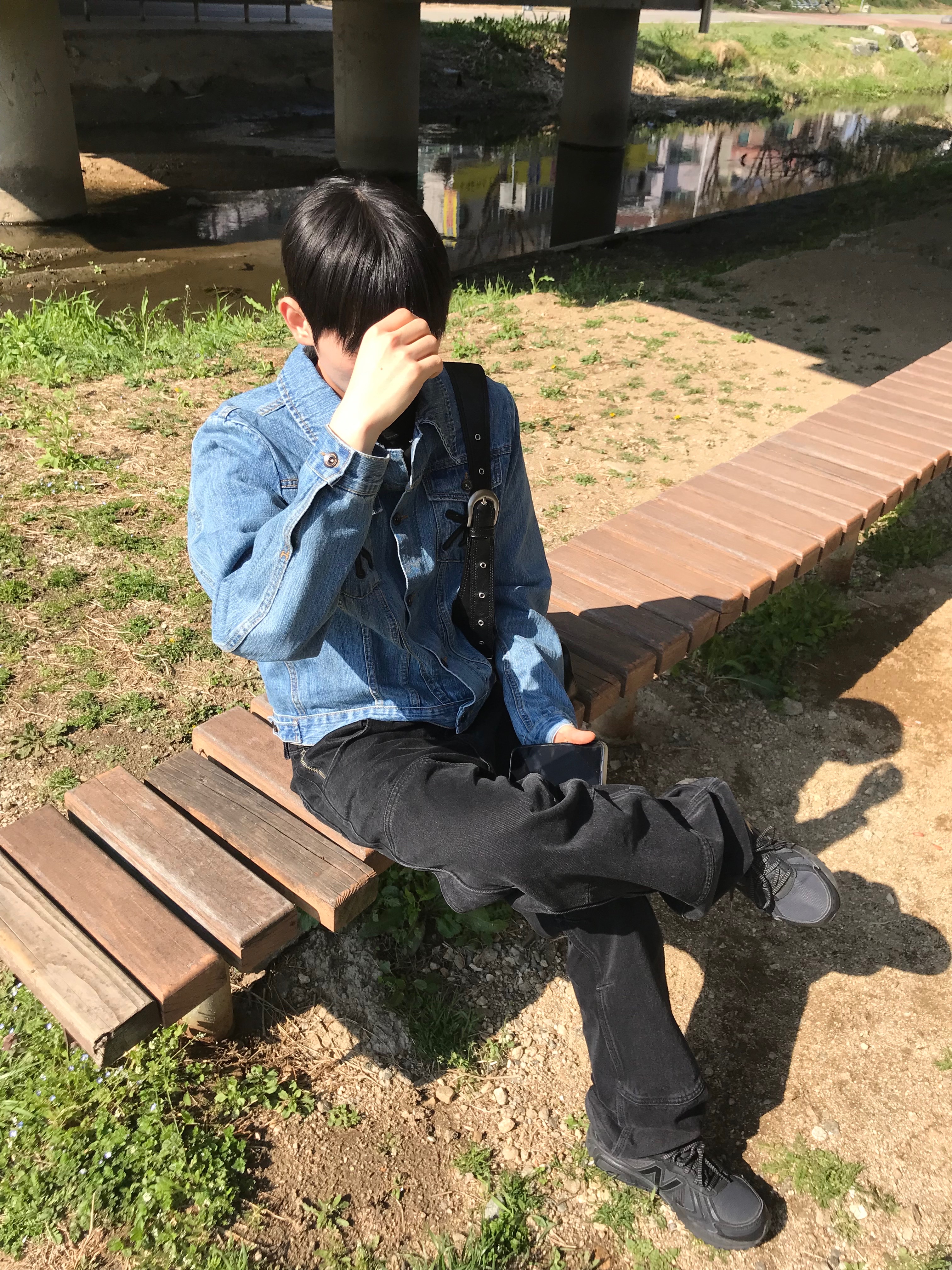 New Balance 410v5 Black - 2E Wide 착용 스타일 - 3