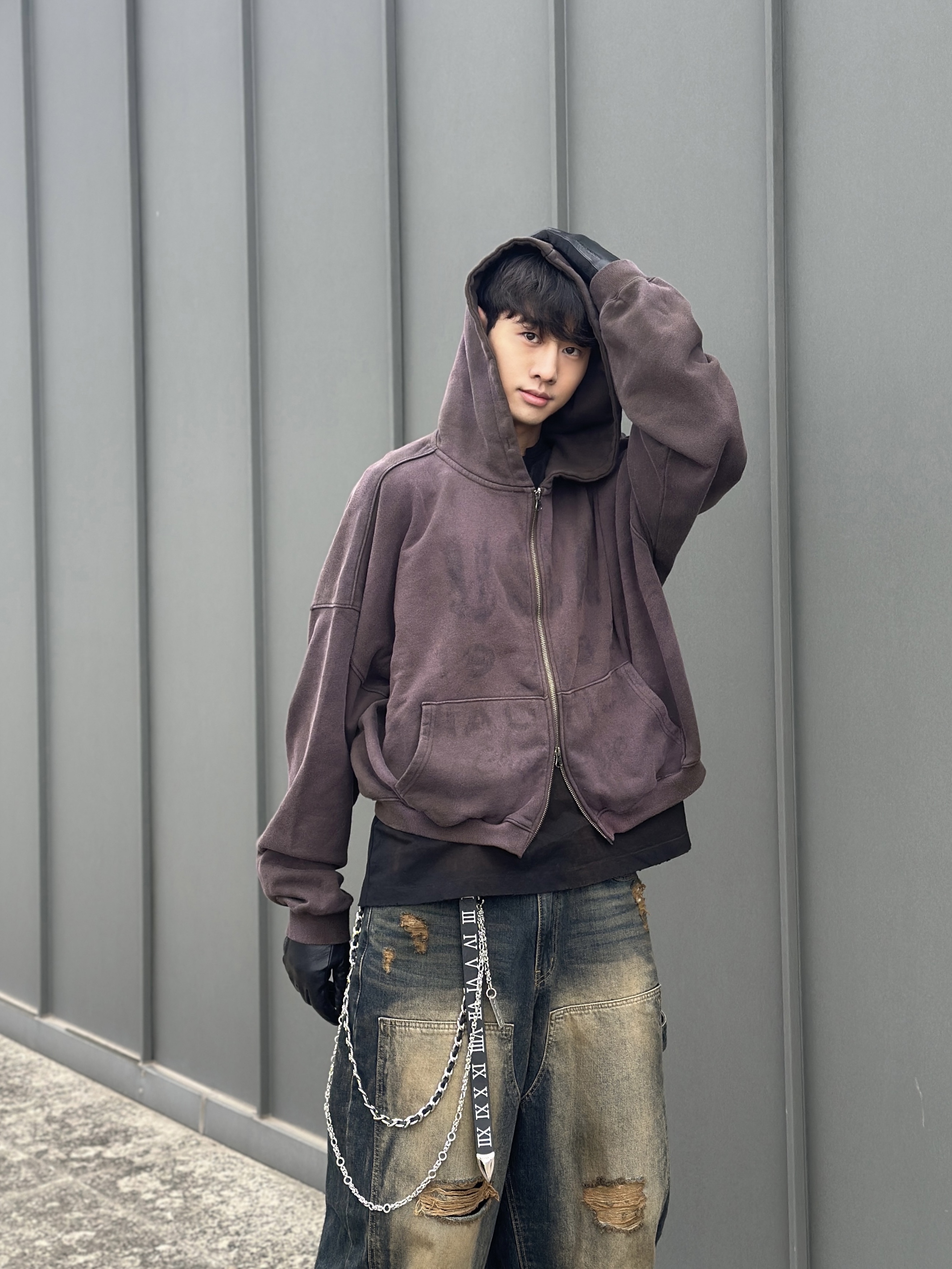 Undermycar x Nautica Damaged Hood Zip Up Brown - 25SS 착용 스타일 - 1
