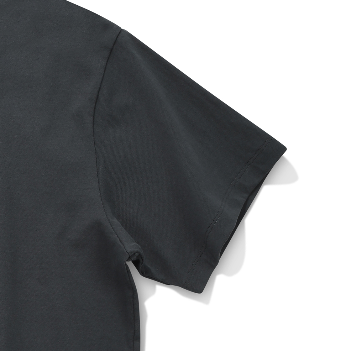 록히드마틴 스피어 그래픽 프린티드 TS 차콜(LOCKHEED MARTIN Sphere Graphic Printed TS Charcoal) - 5