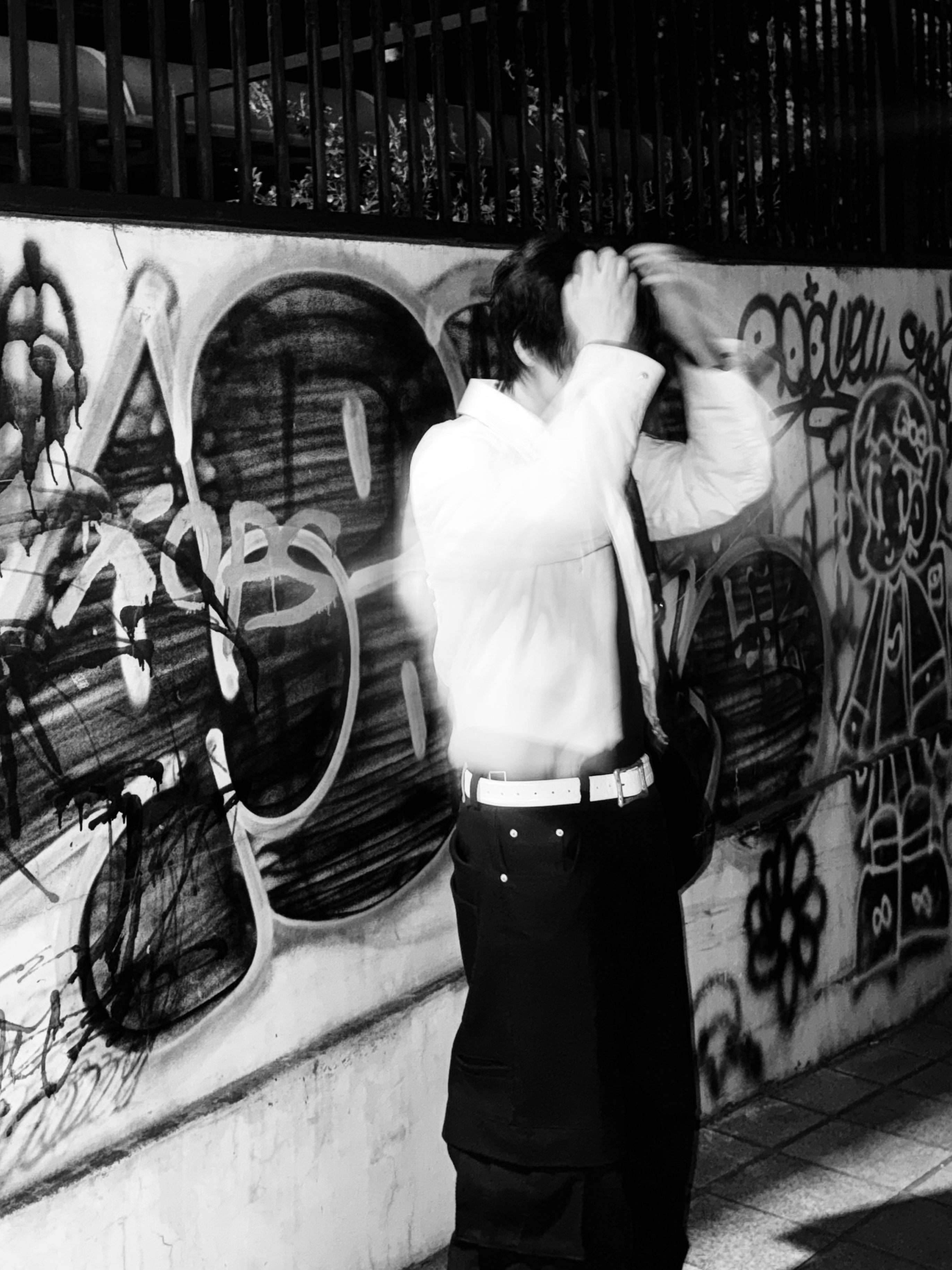 emostanceclub Core Belt Croc Embossed WHITE, Kamien Titan Baggy Pants Black 착용 스타일 - 2