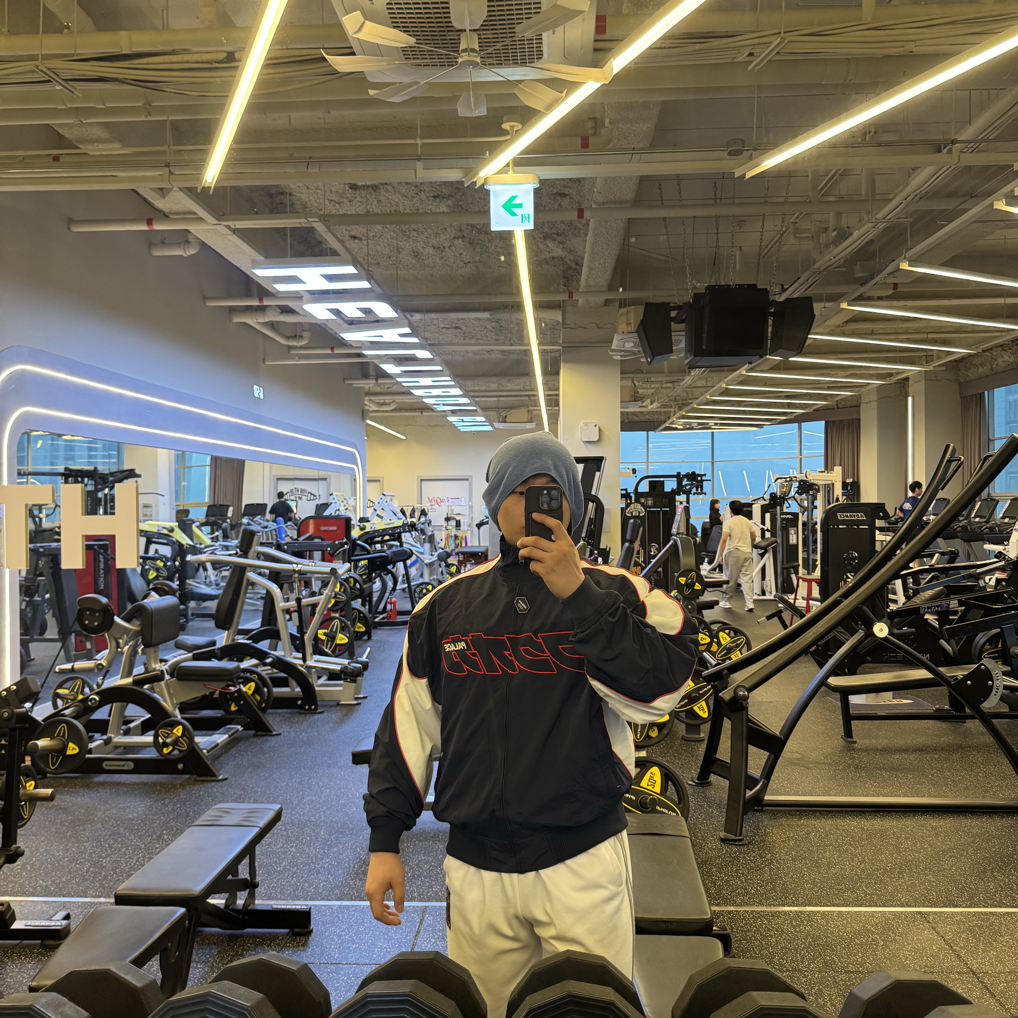Palace Fukuoka Track Jacket Navy - 25FW 착용 스타일 - 1