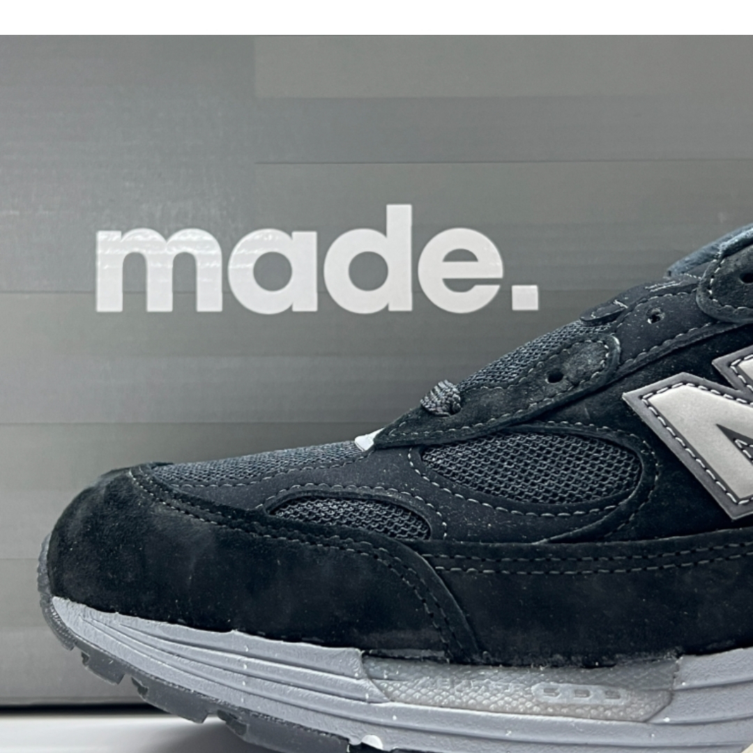 New Balance 992 Made in USA Core Black Grey 착용 스타일 - 5