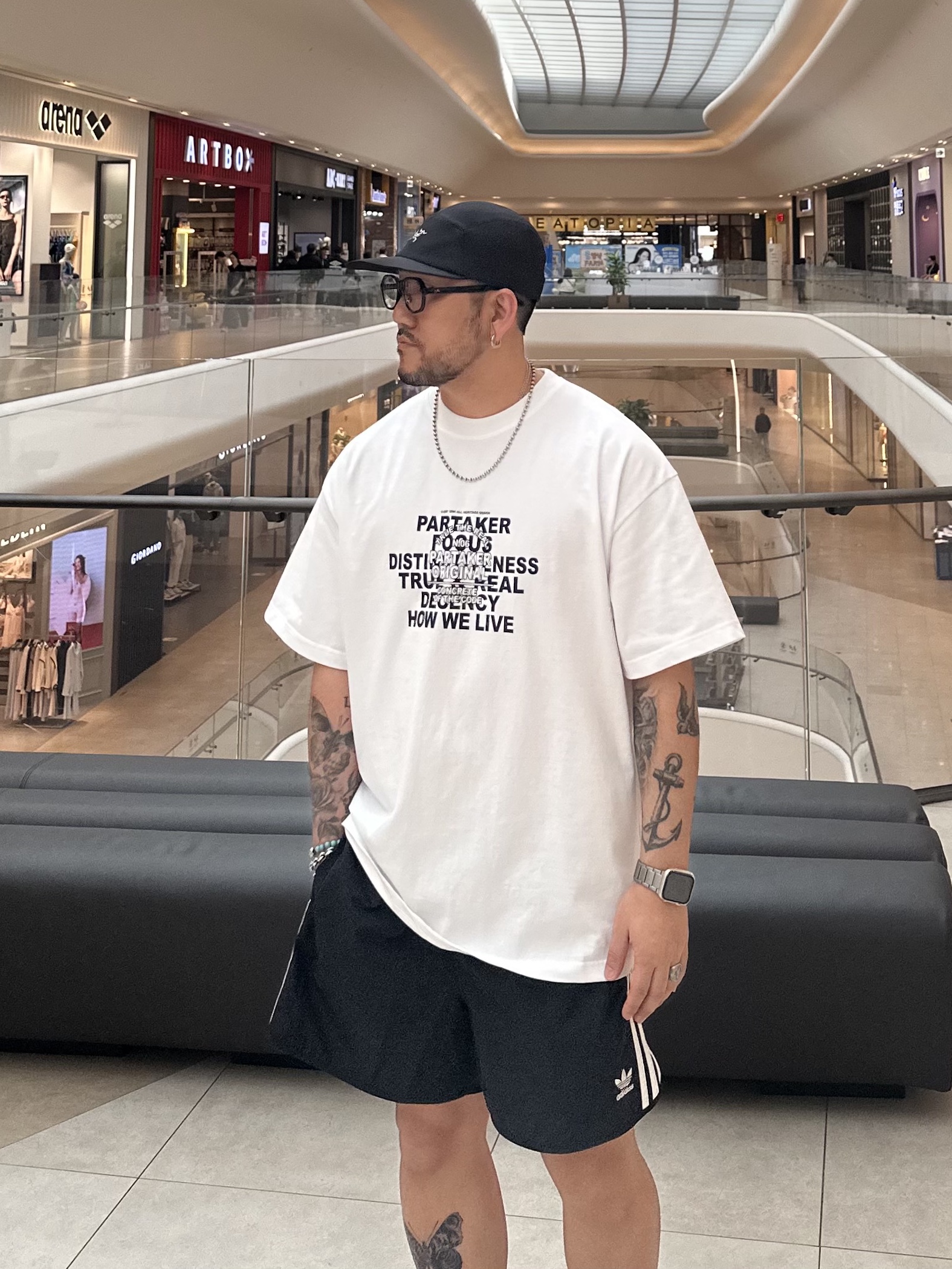 Arc'teryx Gamma 5 Panel Cap Black Arctic Silk, Asics Unlimited Gel-Kayano 14 Carrier Grey Black 착용 스타일 - 2