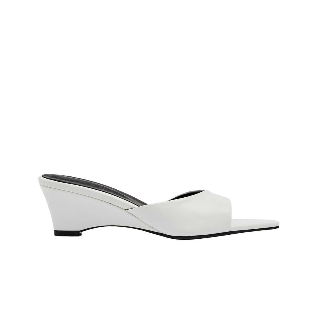 무드나잇 리타 클린 웨지 뮬 l 화이트(Moodnight Lita Clean Wedge Mules l White)