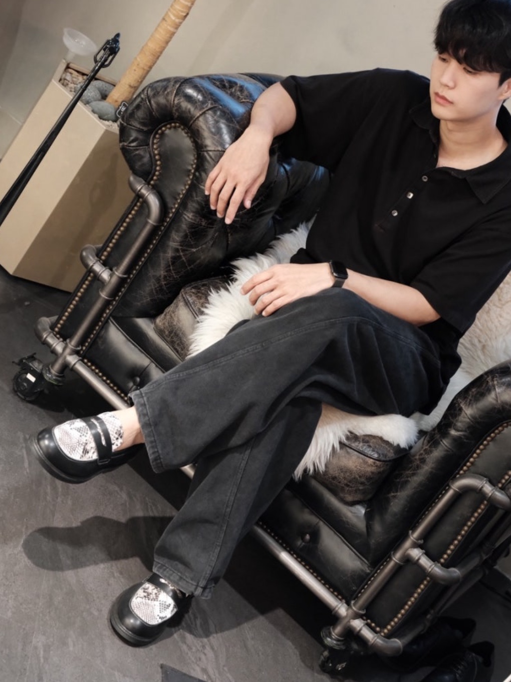 PENNY PLATE Men Loafer Snake Low 착용 스타일