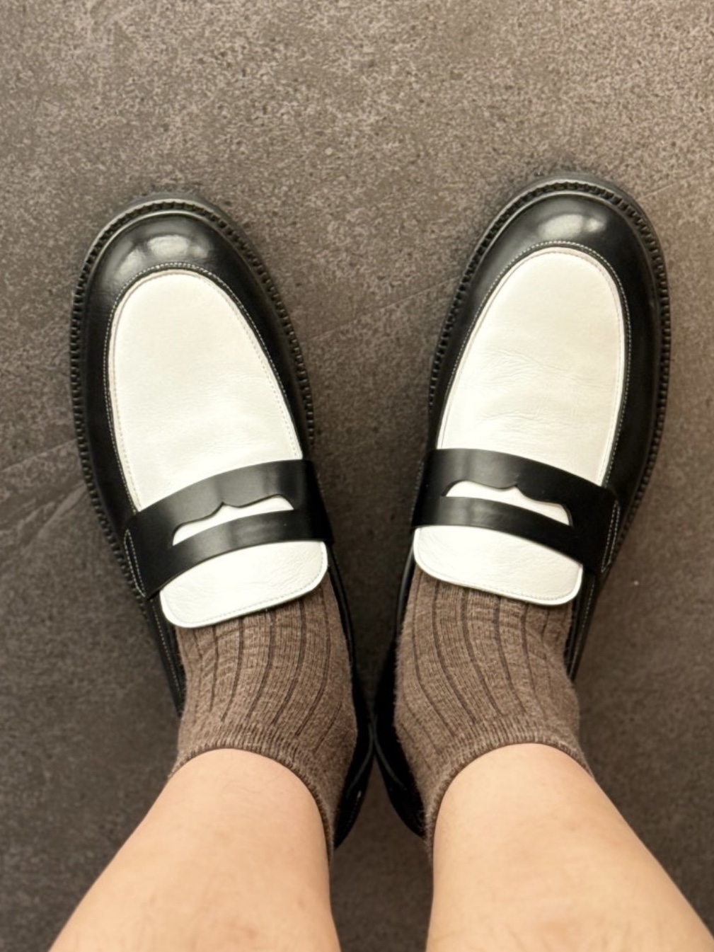 PENNY PLATE Men Loafer Basic High 착용 스타일