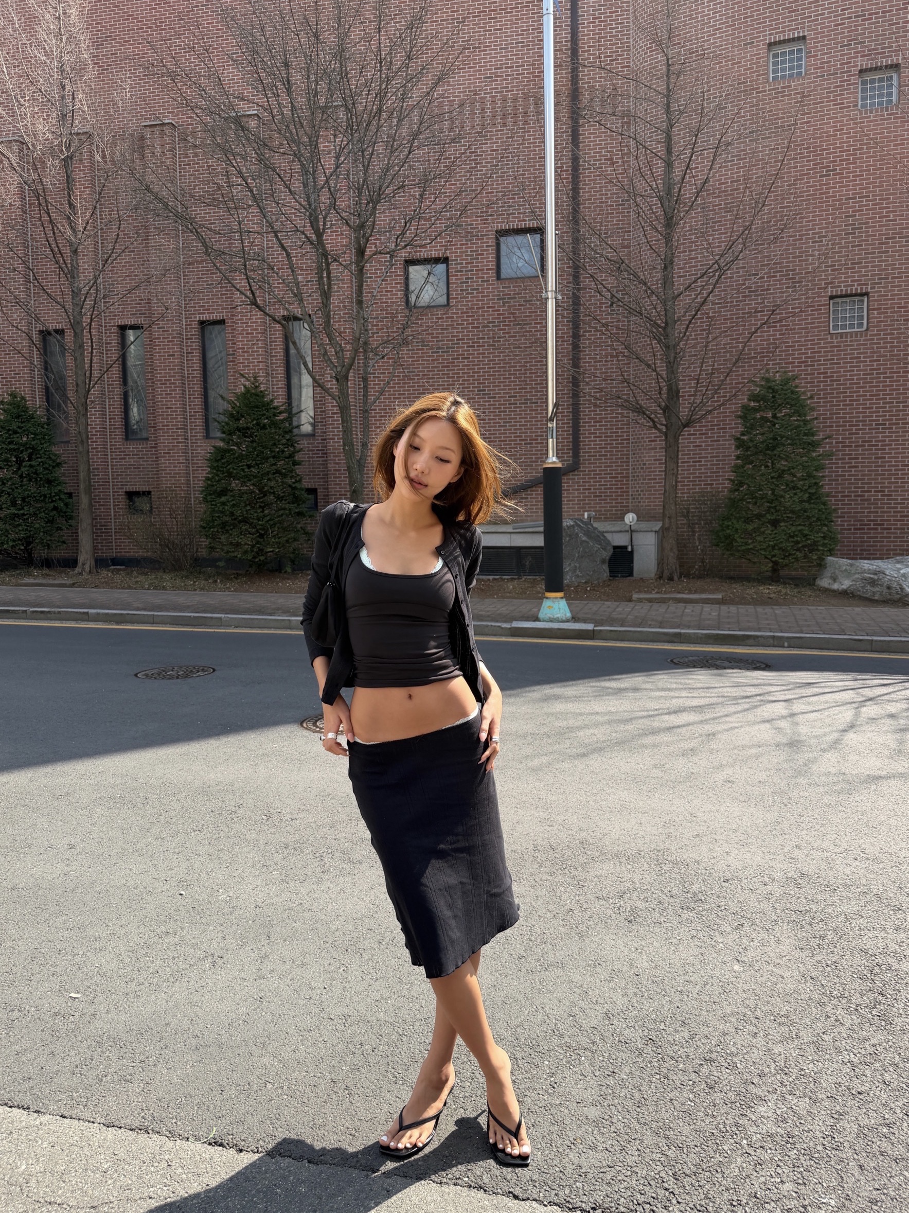 [KREAM 단독] Cou Cou Intimates Women The Cardigan Black - 26SS, [KREAM 단독] Cou Cou Intimates Women The Slip Skirt Black - 26SS 착용 스타일 - 3
