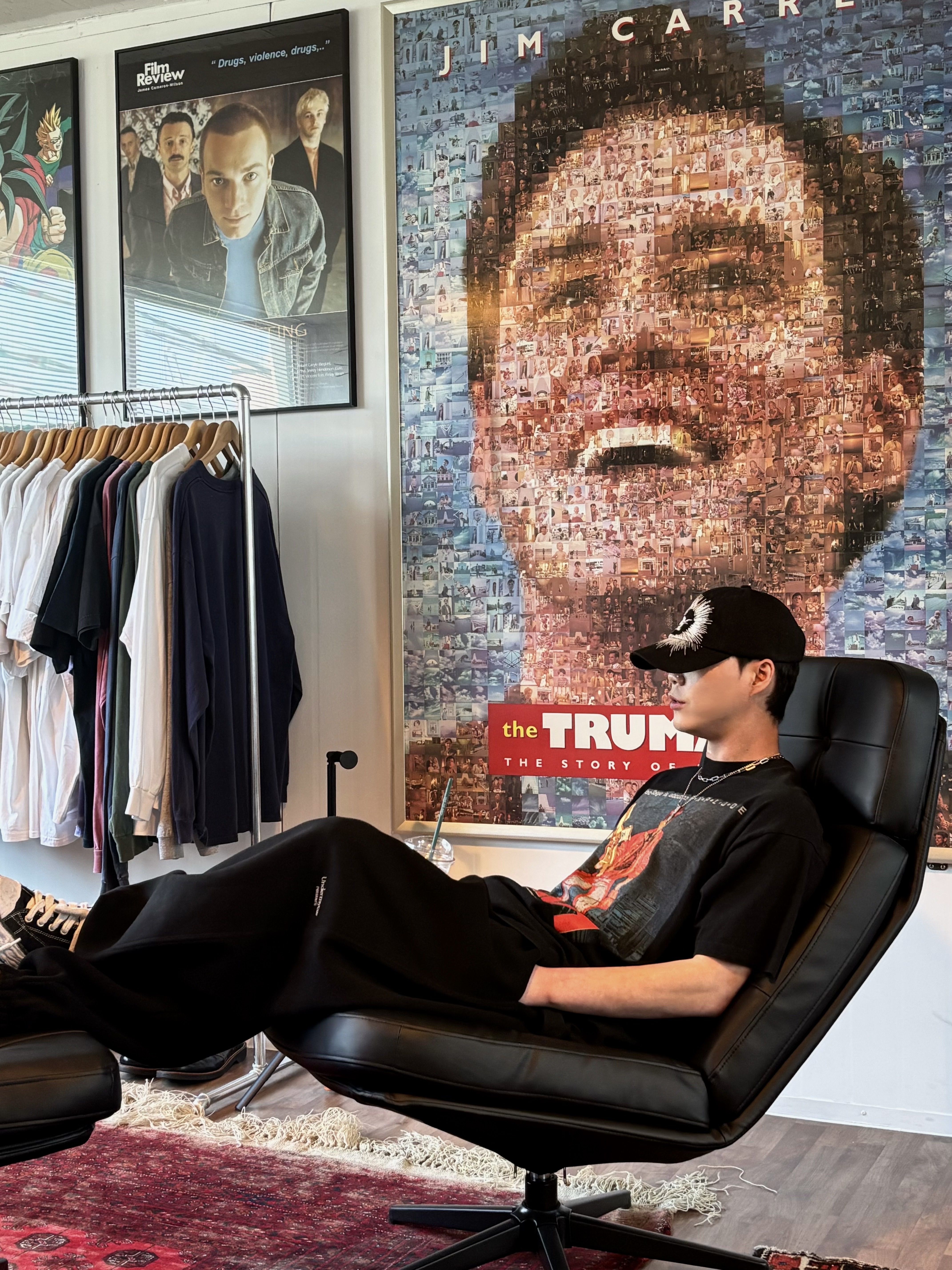 Undermycar Mu.03 Anti Fxxking Logo Play Oversized Sweat Jogger Black 착용 스타일 - 3