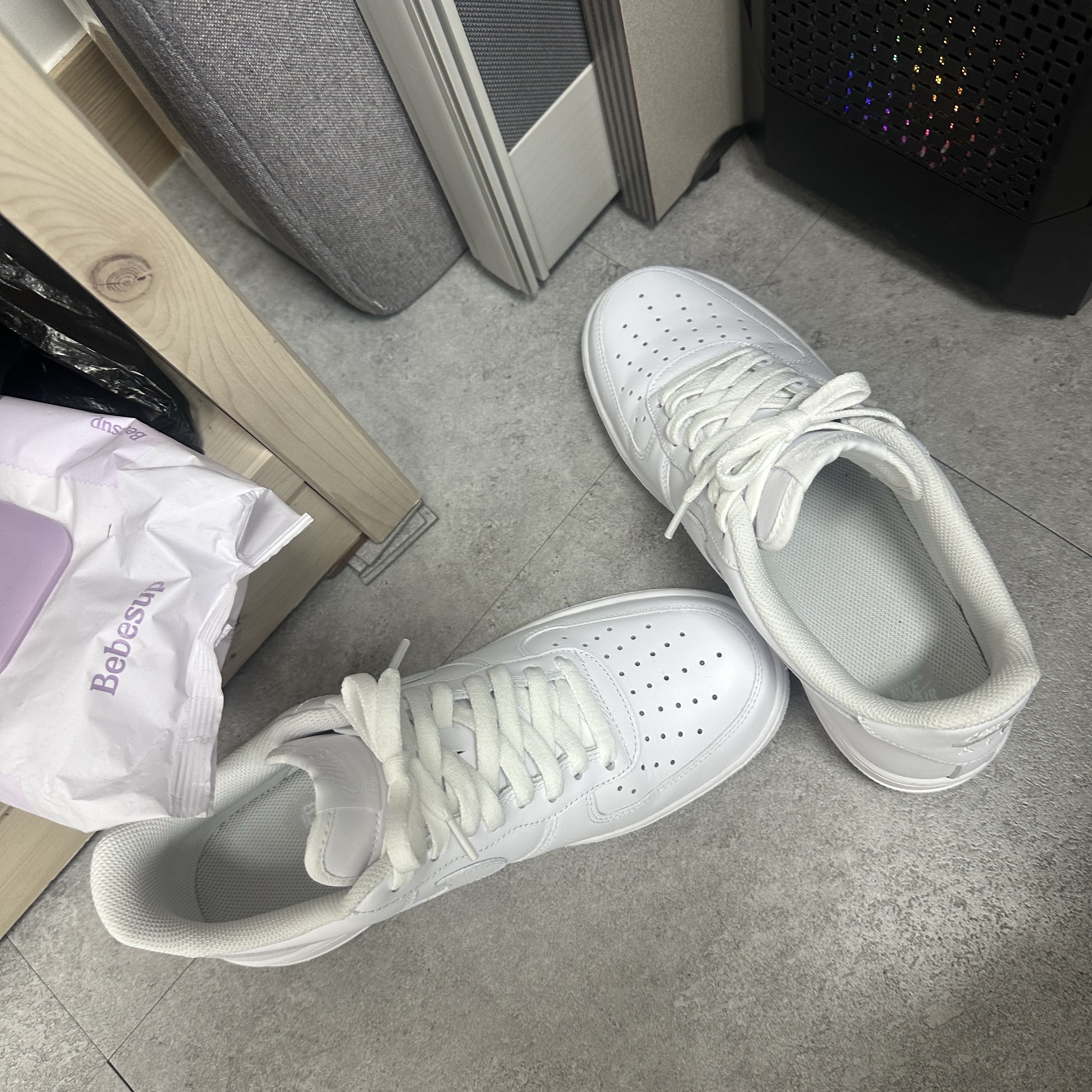 Nike Air Force 1 '07 Low White 착용 스타일