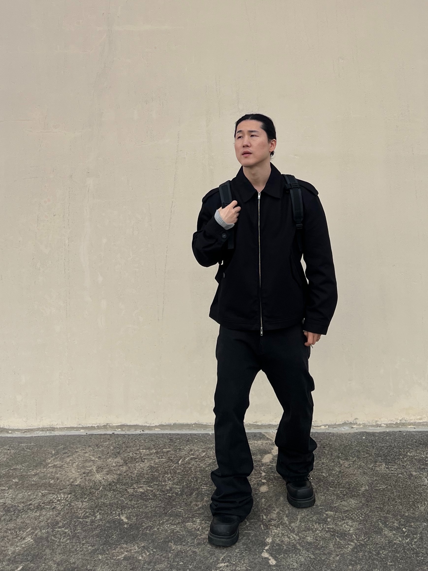 Nonnod Flared Pants Black, Undermycar MU.128 Original Logo Cracked Leather Belt Silver / Black 착용 스타일 - 3