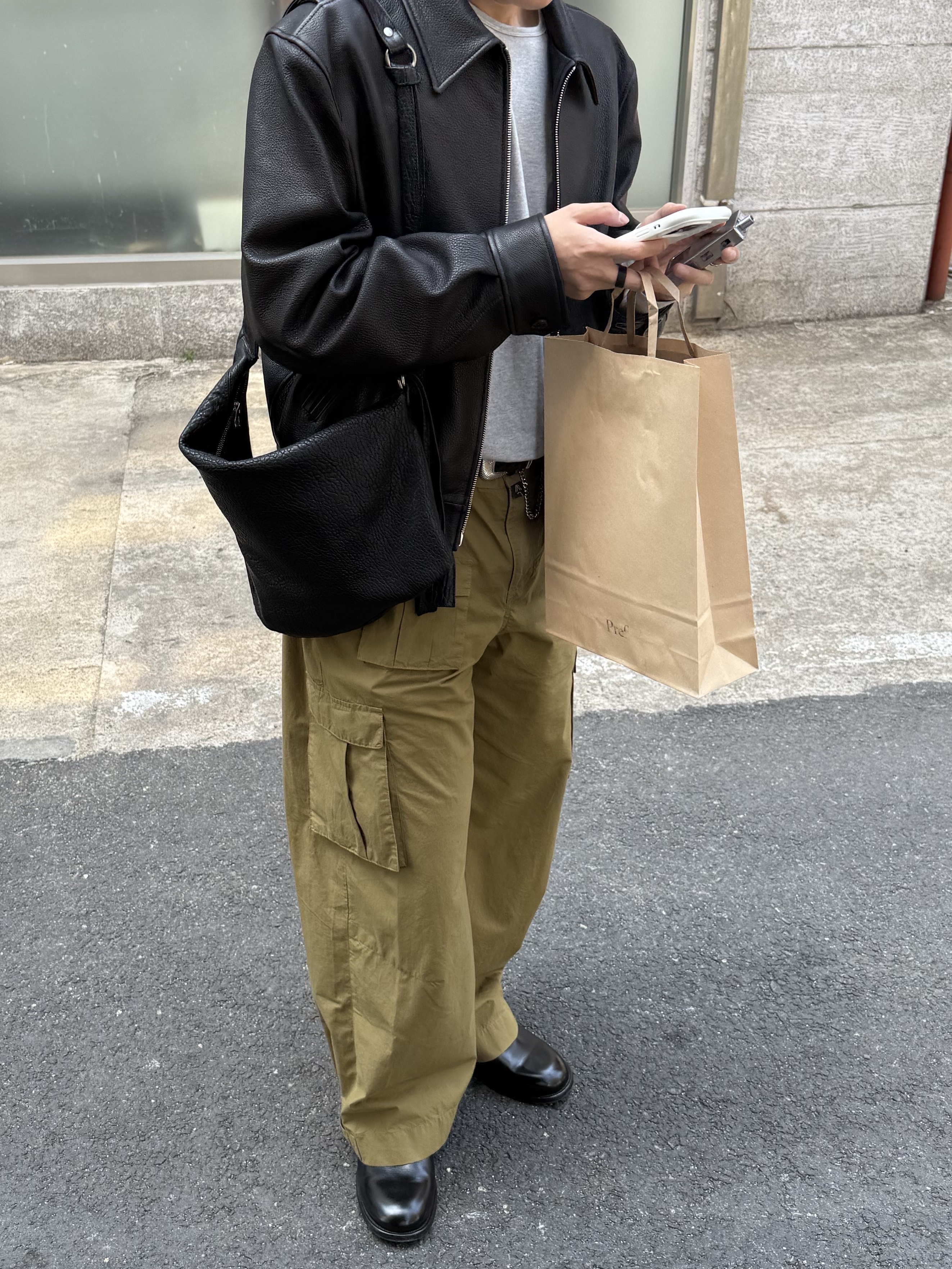 Kinchi Shower - 808 (a) Black, Xlim Ep.8 01 Bag Black 착용 스타일 - 4