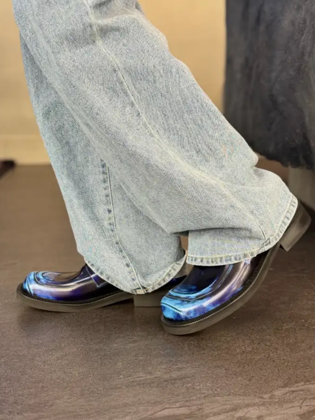 PENNY PLATE M/W Marin Bule Project Loafer 착용 스타일
