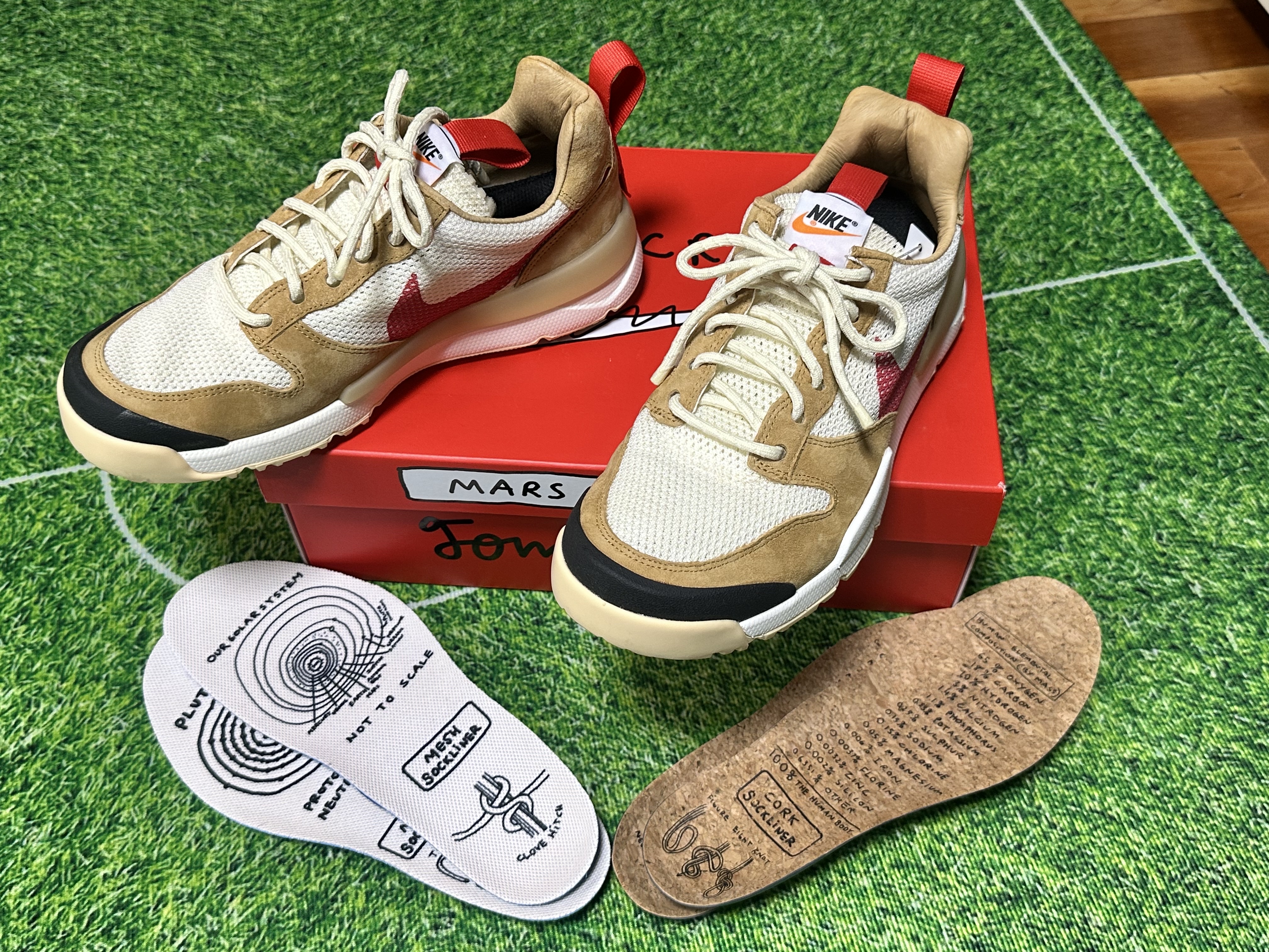 Nike x Tom Sachs Mars Yard Shoe 3.0 Space Camp 착용 스타일