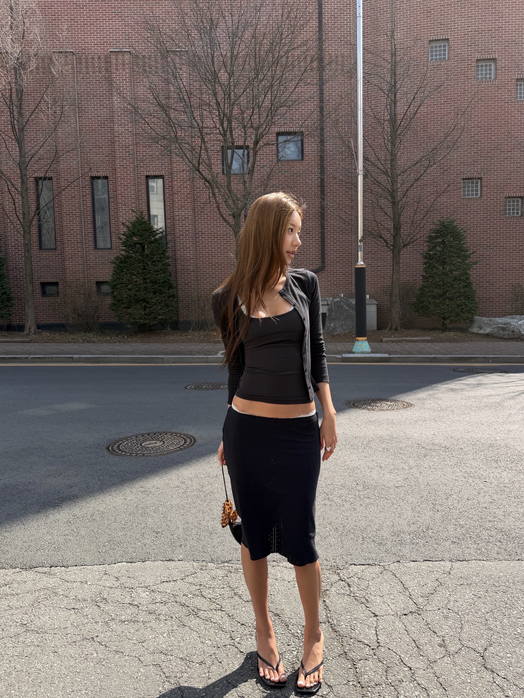 [KREAM 단독] Cou Cou Intimates Women The Cardigan Black - 26SS, [KREAM 단독] Cou Cou Intimates Women The Slip Skirt Black - 26SS 착용 스타일 - 2