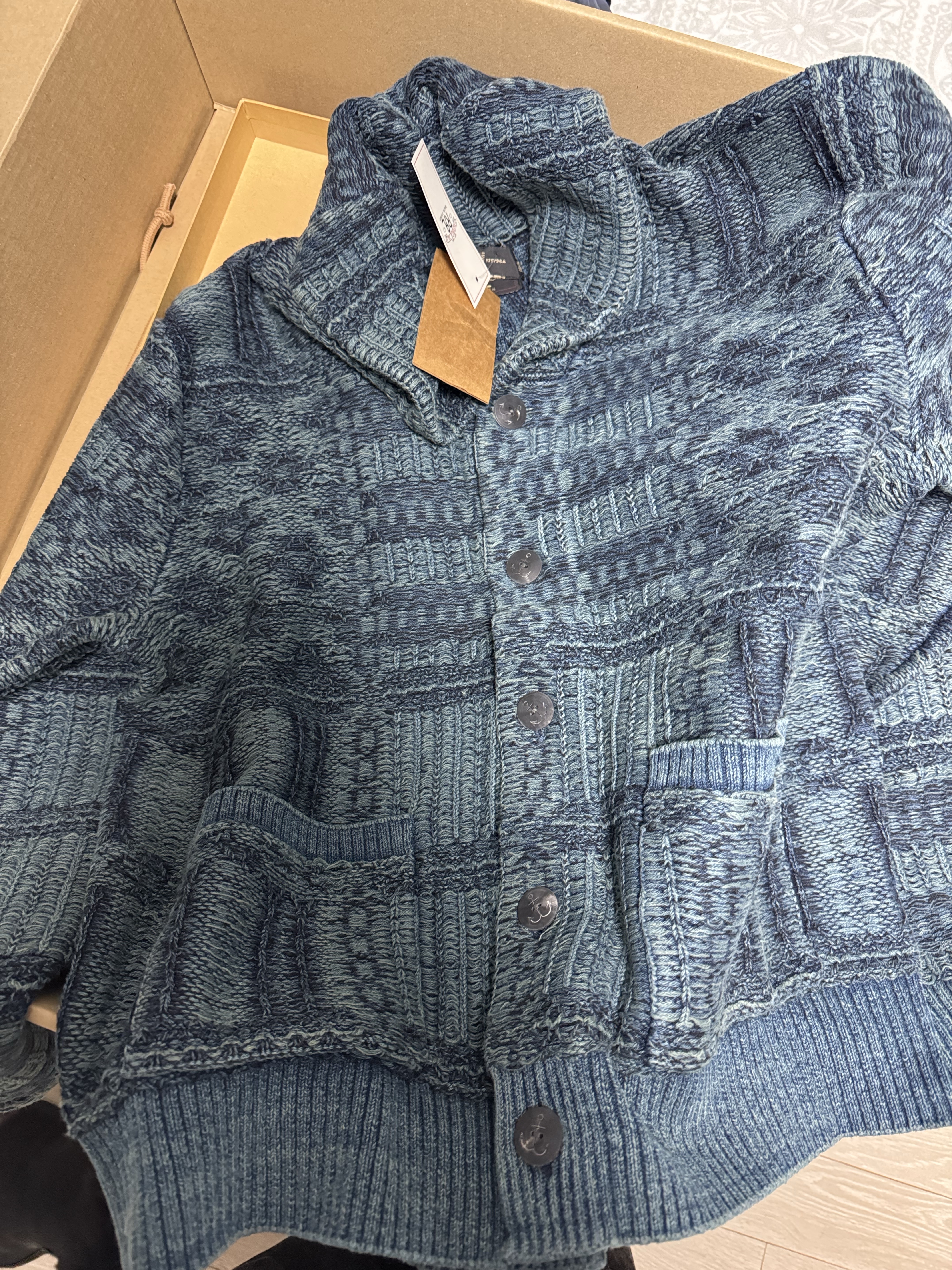 Double RL Indigo Jacquard Knit Cotton Cardigan Indigo Multi, Double RL Plaid Twill Work Shirt Red Black 착용 스타일 - 3
