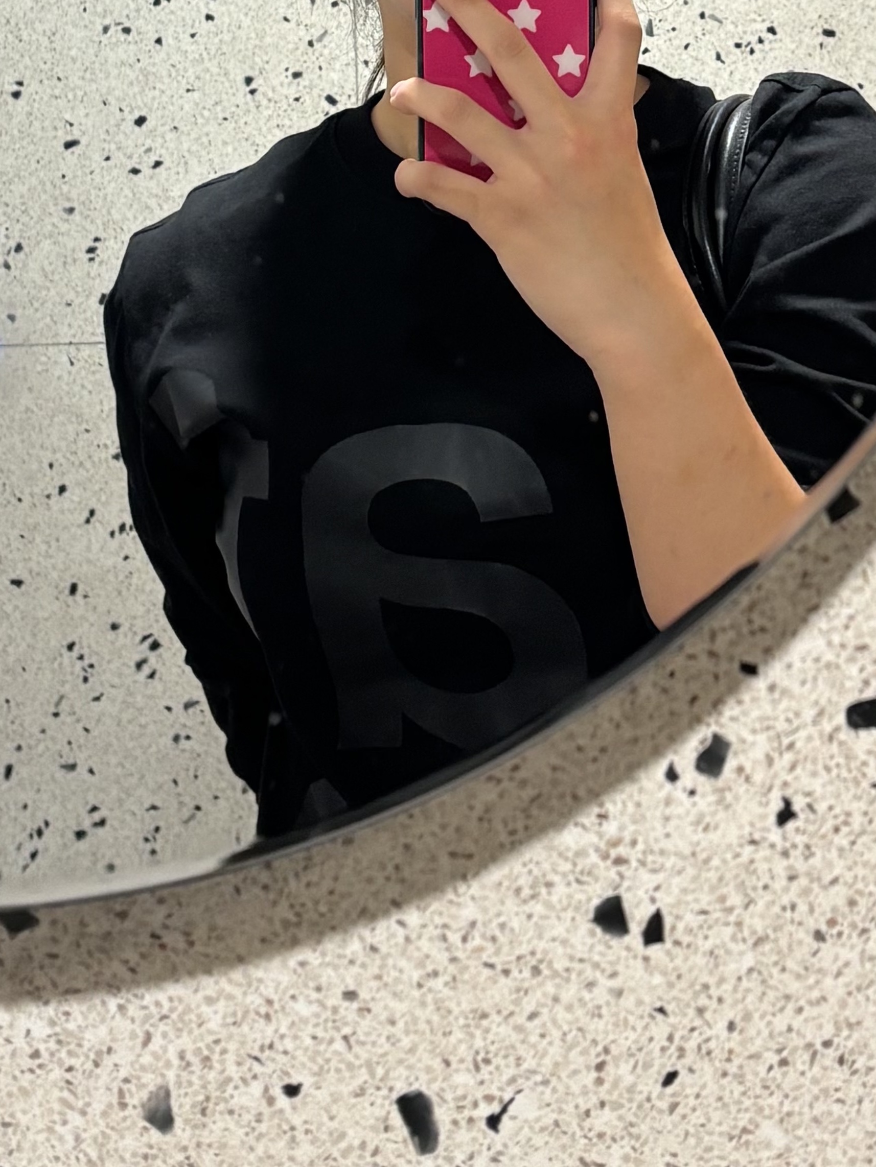 [KREAM 단독] Safarispot Basic Safari LS T-Shirt Black 착용 스타일 - 2