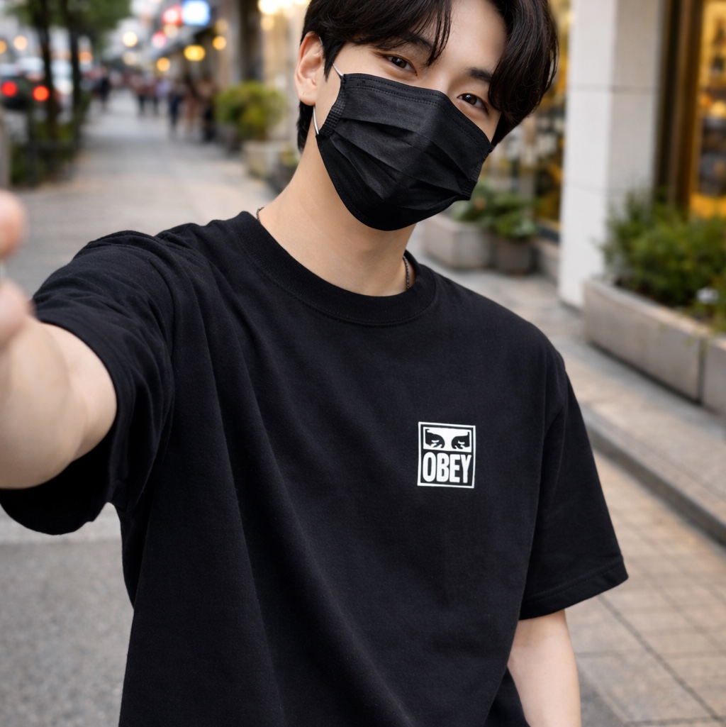 Obey Eyes Icon 2 Classic T-Shirt Black 착용 스타일