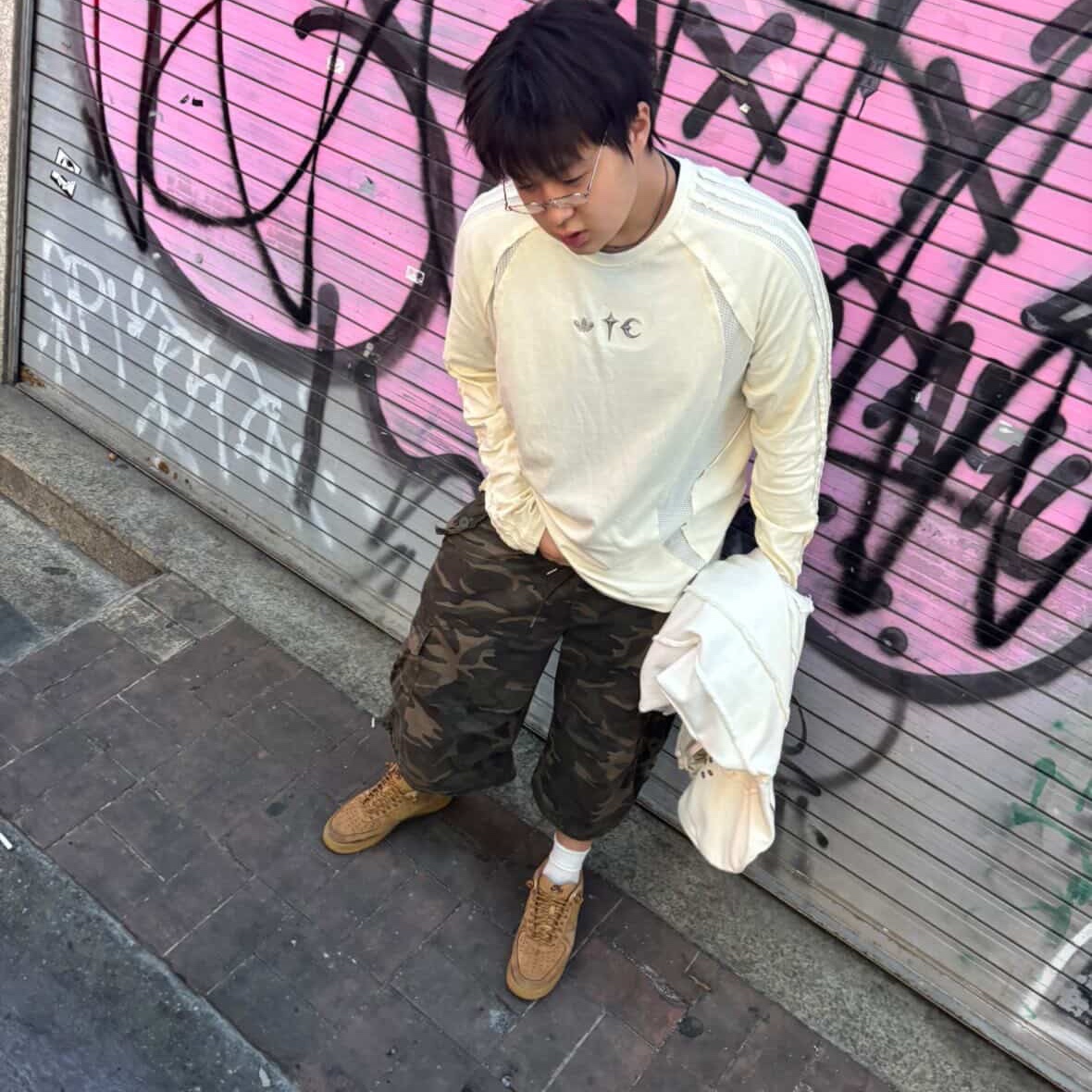 Adidas x Thug Club Long Sleeve T-Shirt Cream White - KR Sizing, Nike Air Force 1 '07 WB Flax 착용 스타일