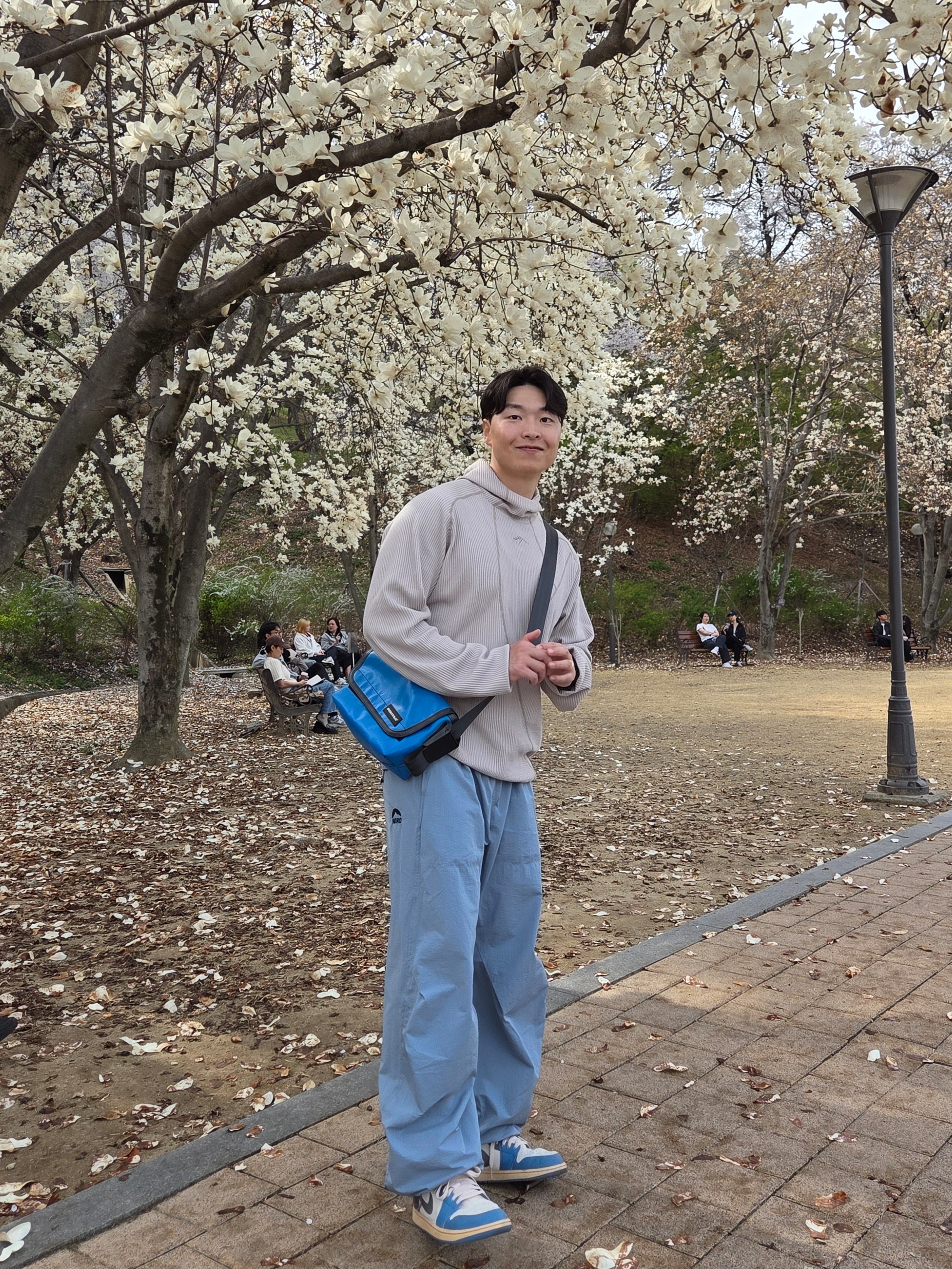 COLDWARM Waffle Warmer Hoodie (Mocha Color), FREITAG Boutique Unisex F41 HAWAII FIVE-O 0822 Messenger Bag 착용 스타일 - 9