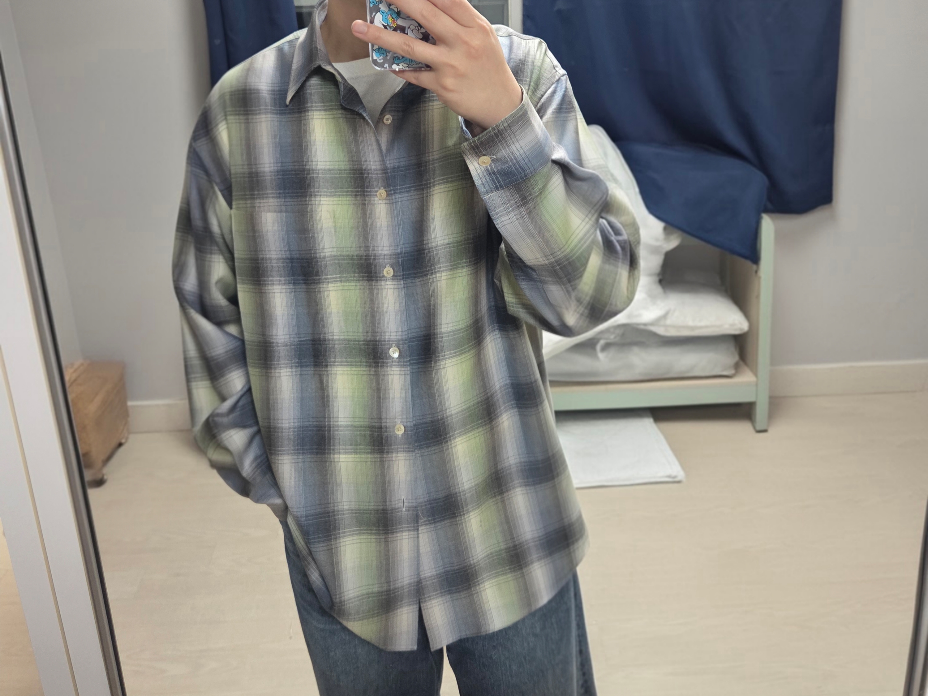 Auralee Super Light Wool Check Shirt Blue Green 착용 스타일