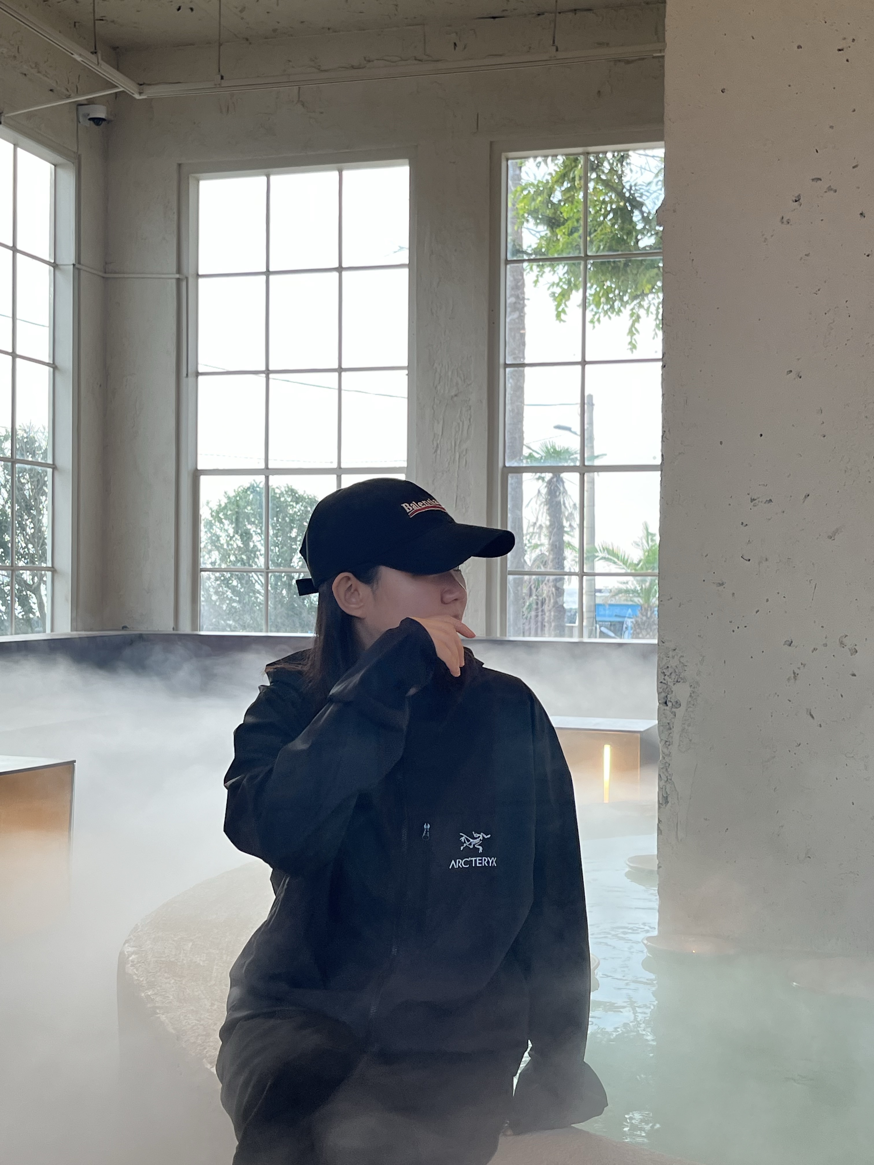 Arc'teryx Squamish Hoody Black 착용 스타일 - 3