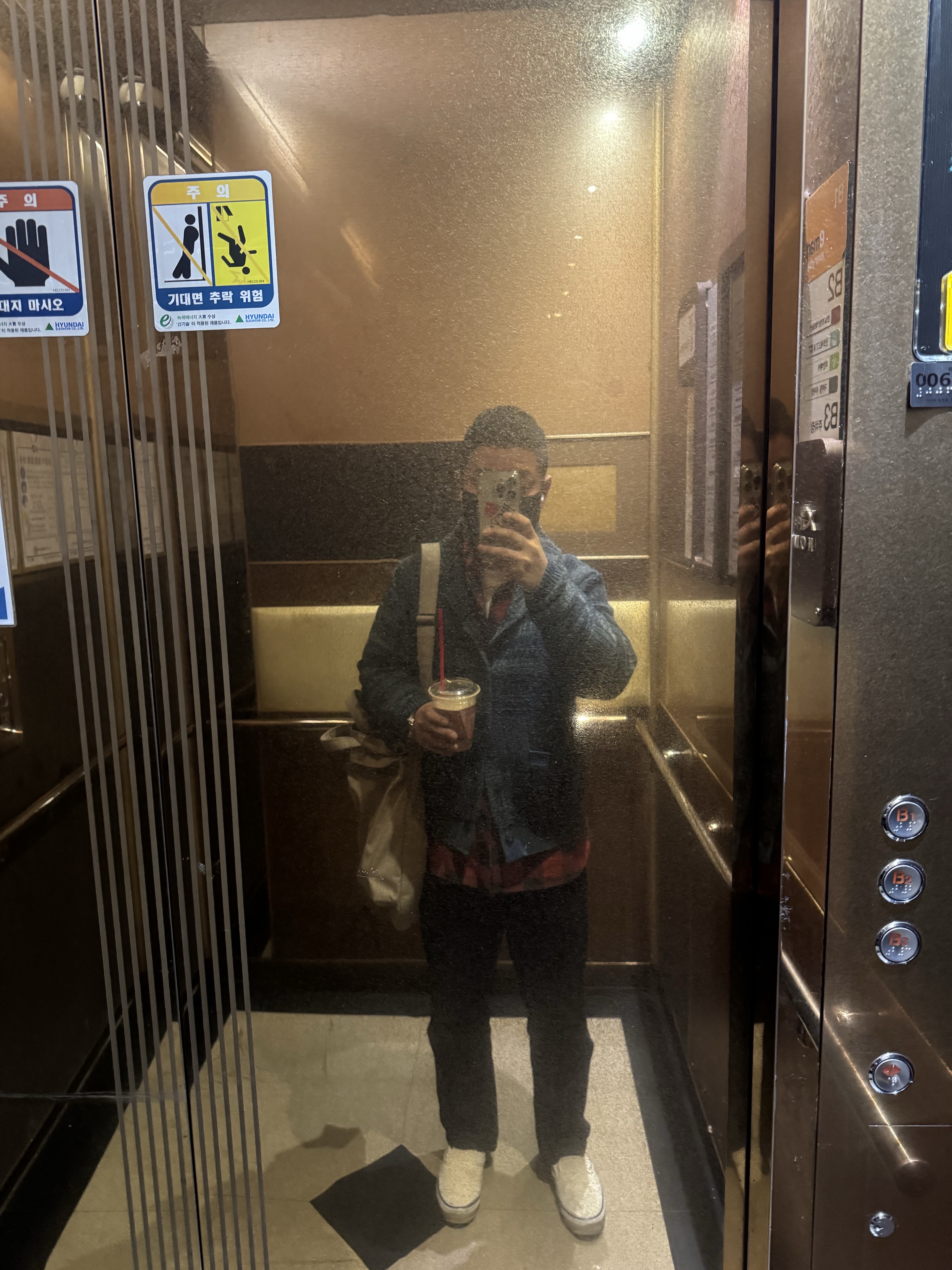 Double RL Indigo Jacquard Knit Cotton Cardigan Indigo Multi, Double RL Plaid Twill Work Shirt Red Black 착용 스타일 - 2