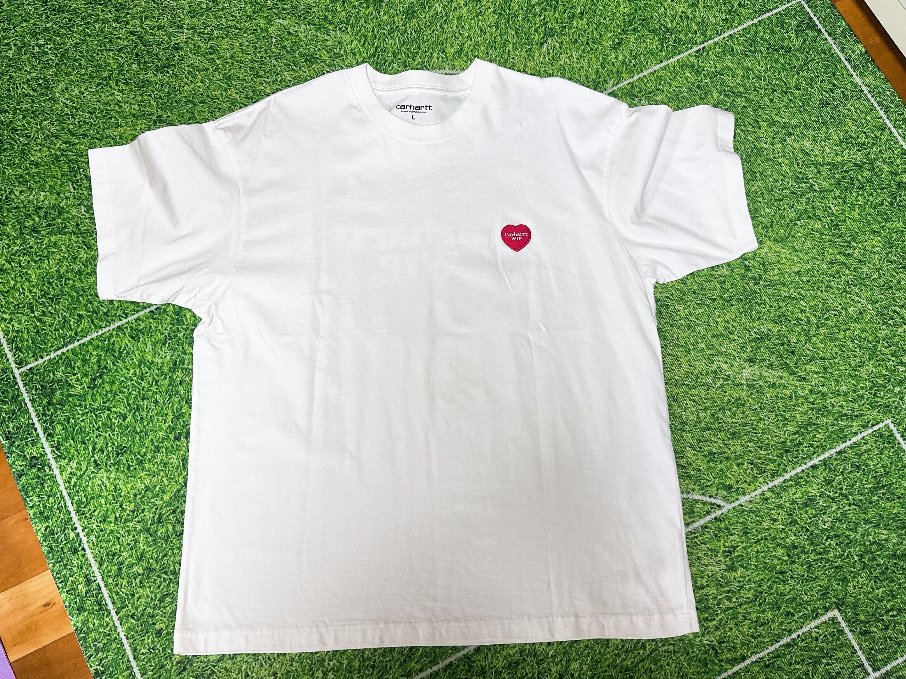 Carhartt WIP S/S Double Heart T-Shirt White 착용 스타일